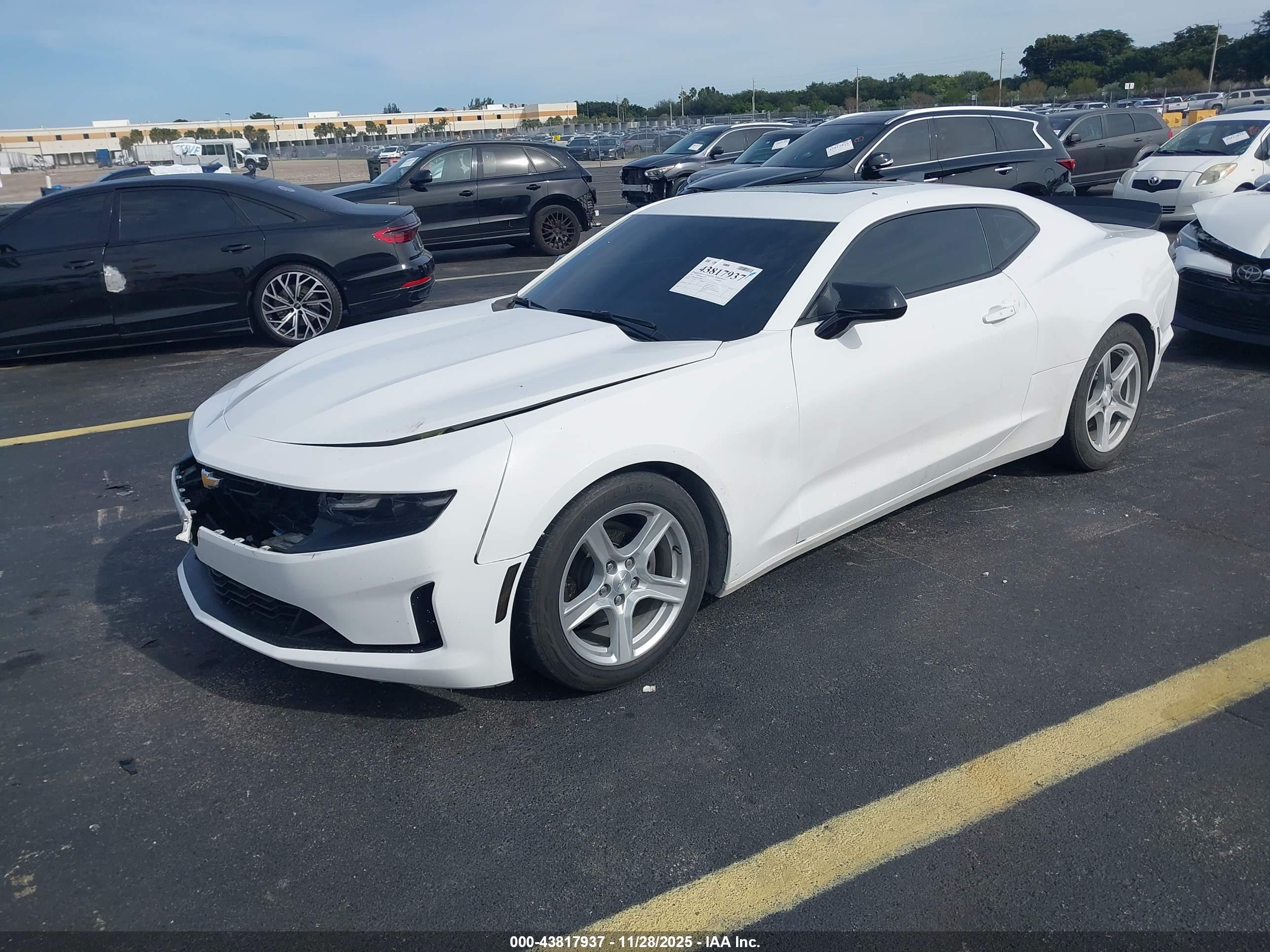 CHEVROLET CAMARO image 2