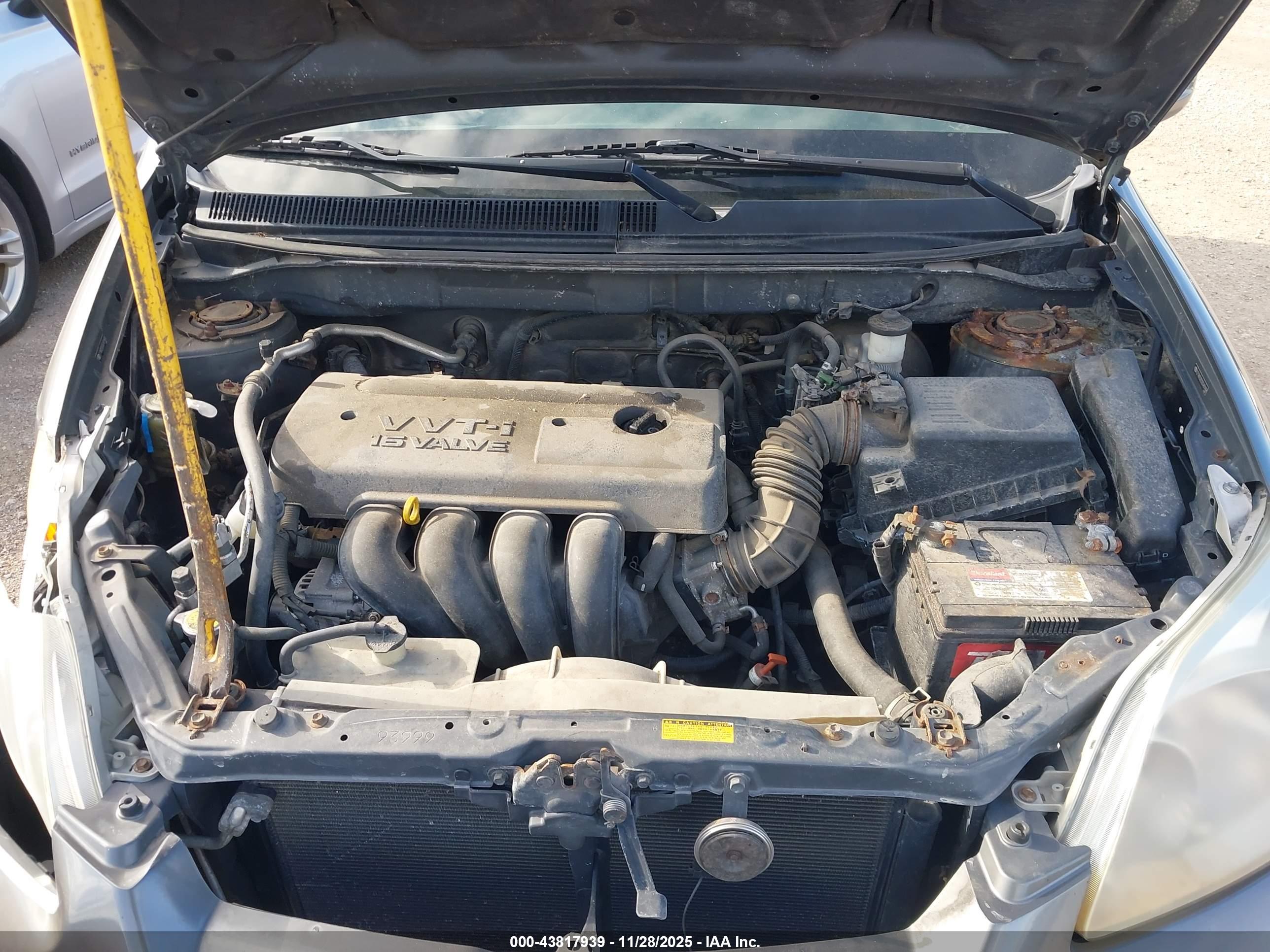 TOYOTA MATRIX image 10