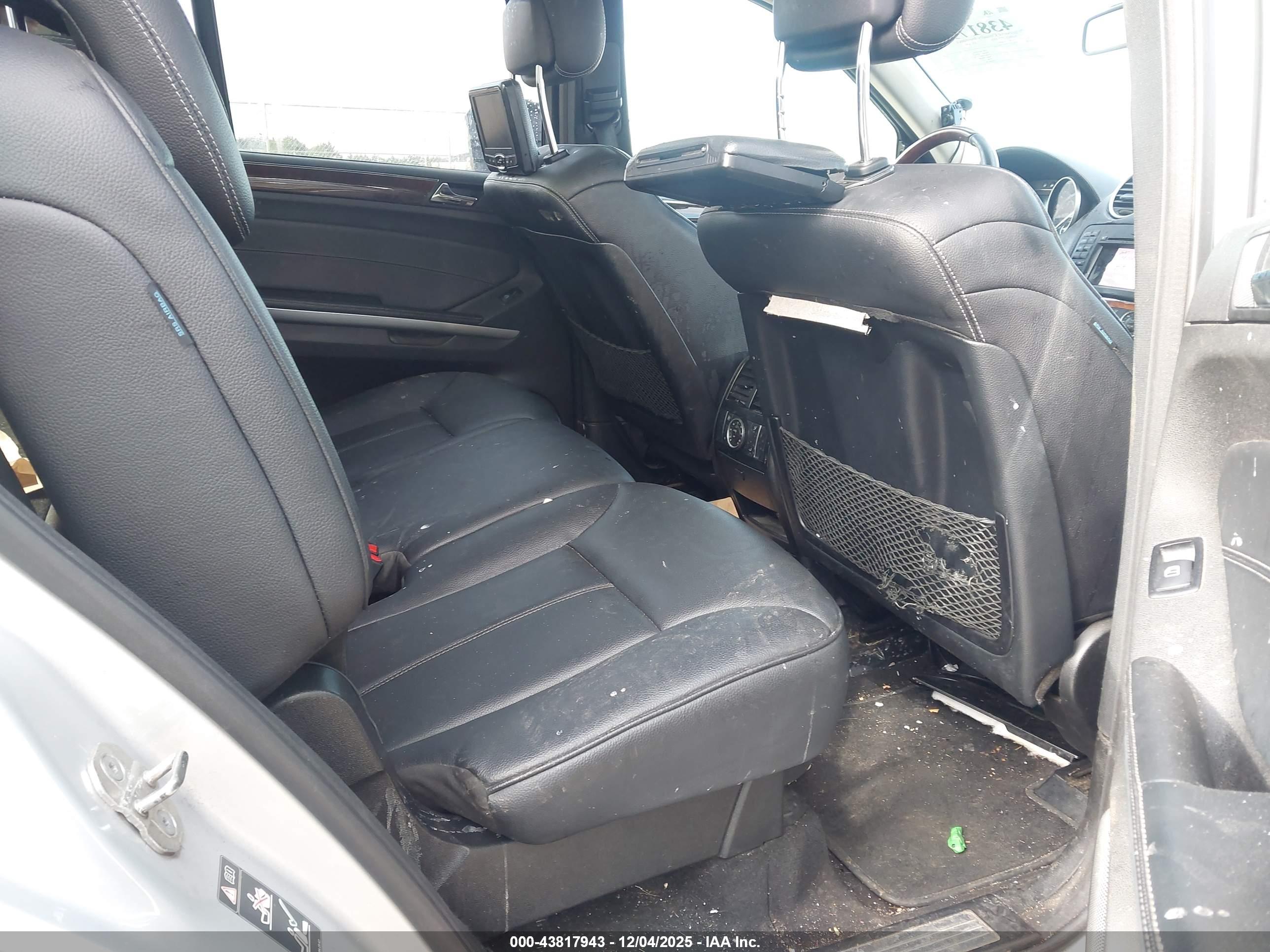 MERCEDES-BENZ GL image 8