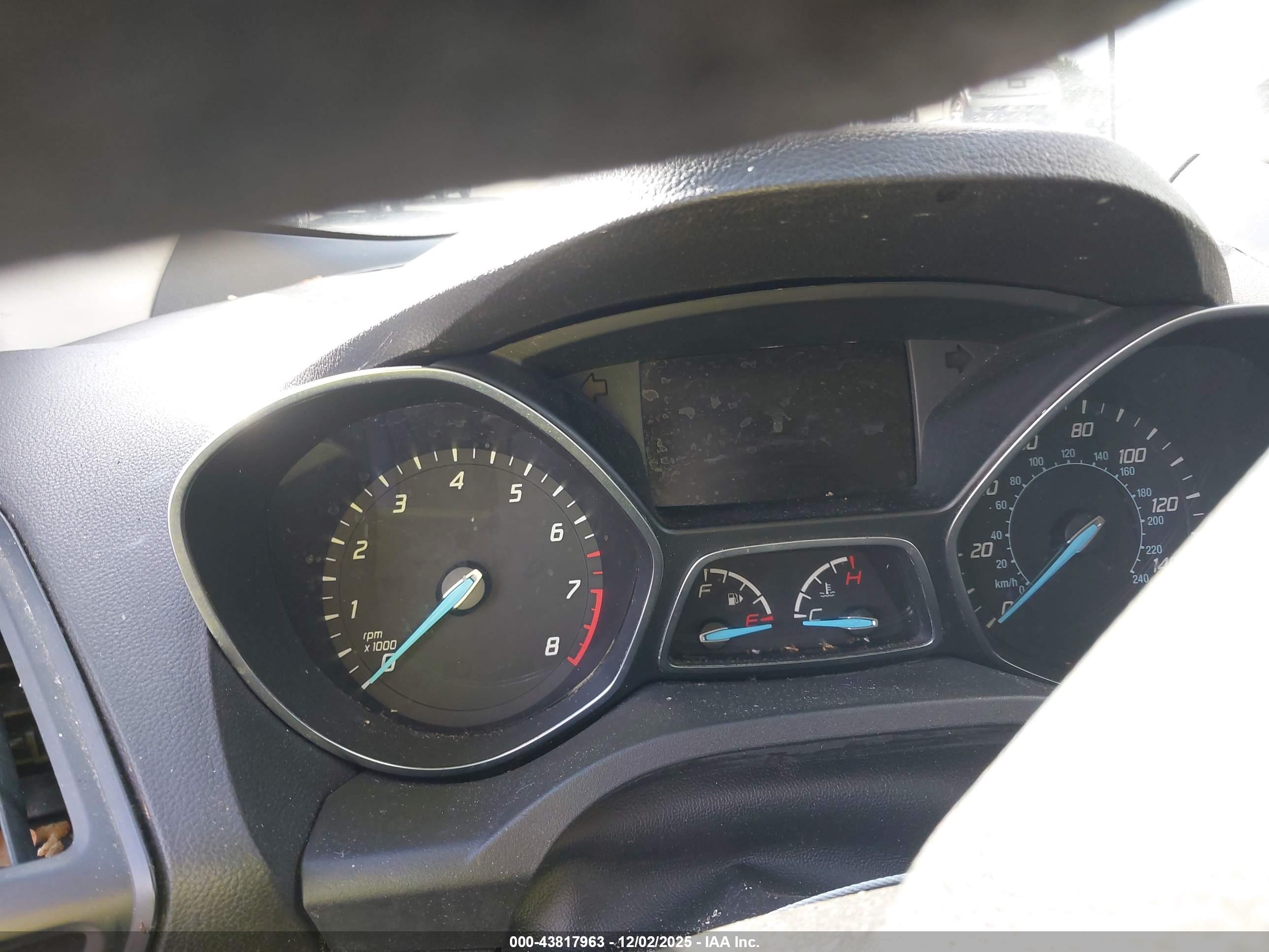 FORD ESCAPE image 7