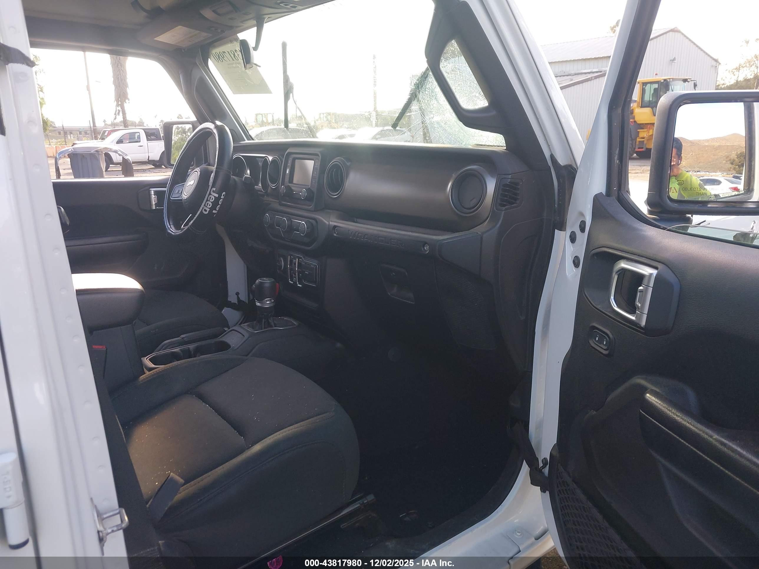 JEEP WRANGLER image 5
