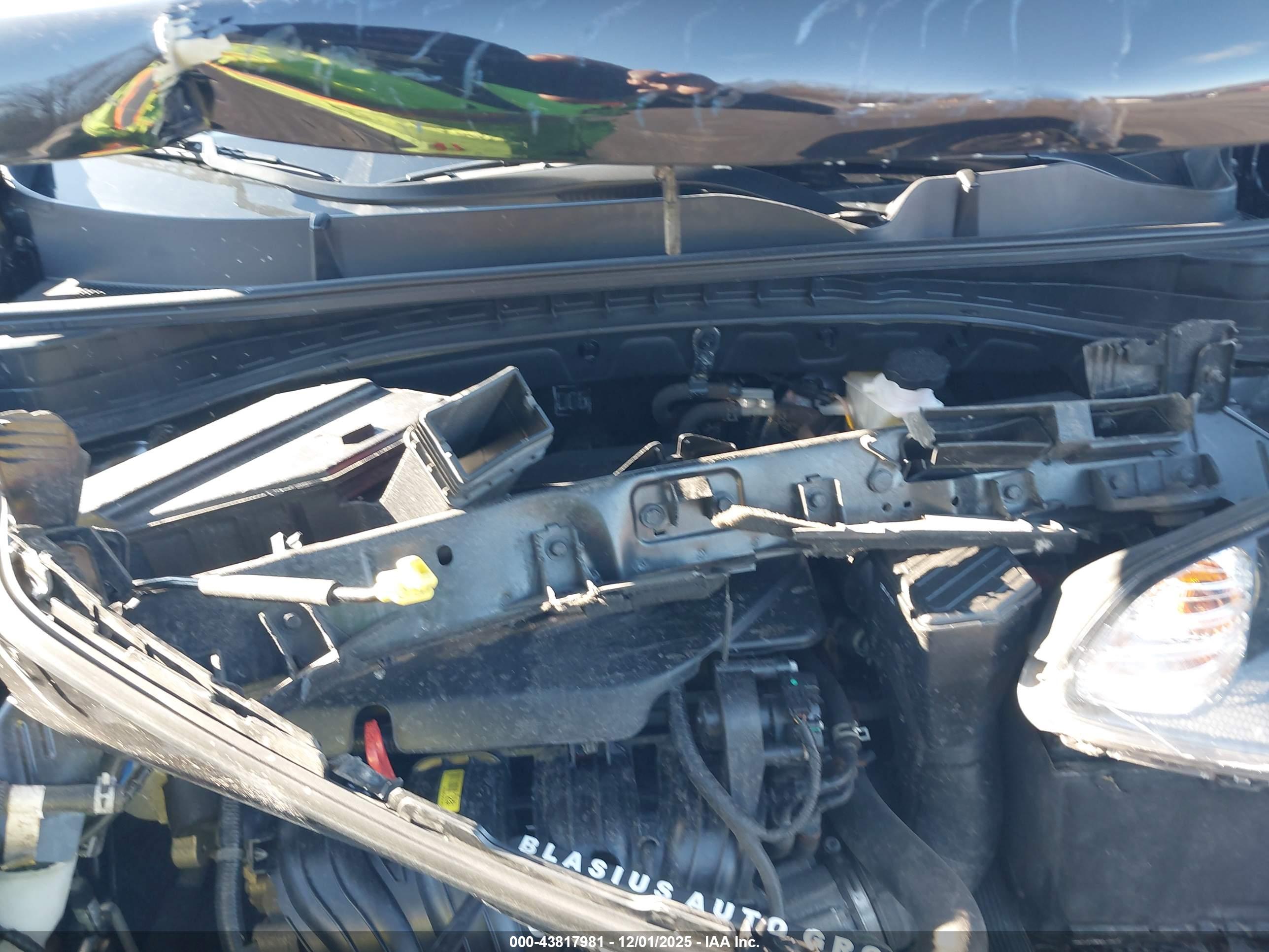 KIA SPORTAGE image 10