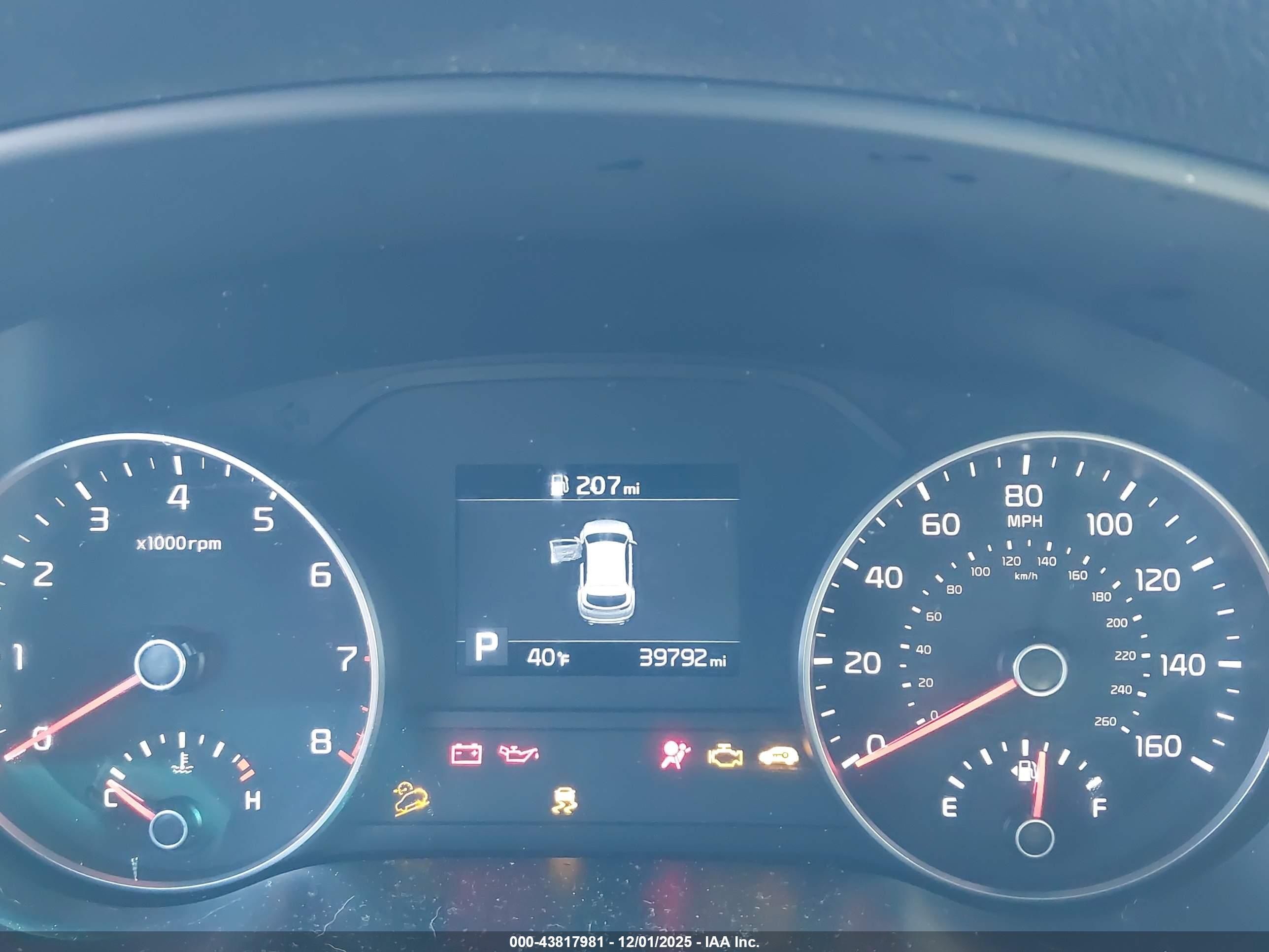 KIA SPORTAGE image 7
