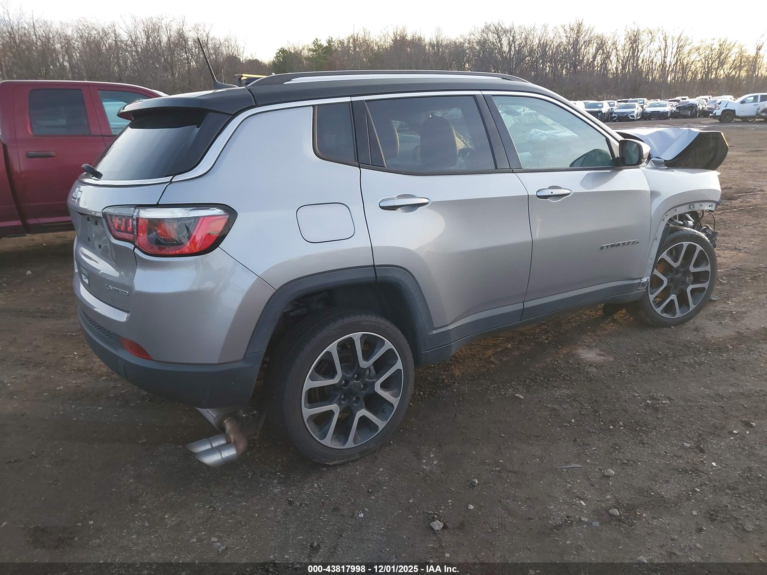 JEEP COMPASS image 4