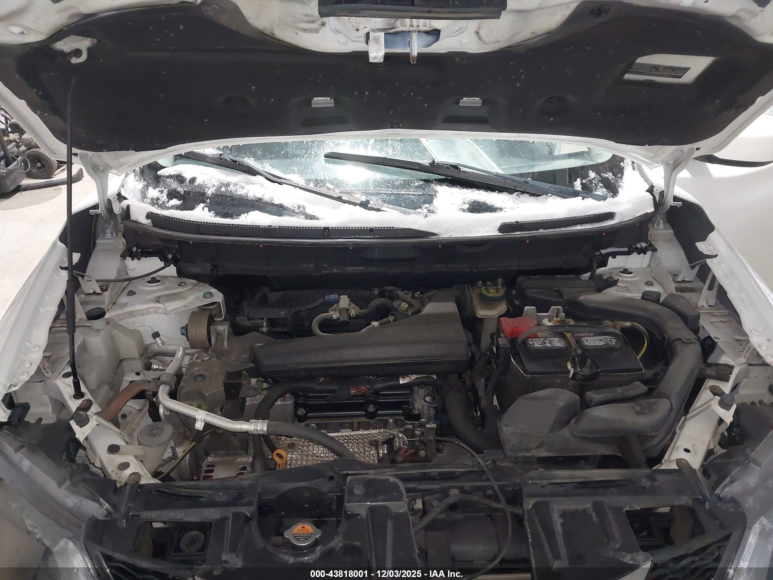 NISSAN ROGUE image 10