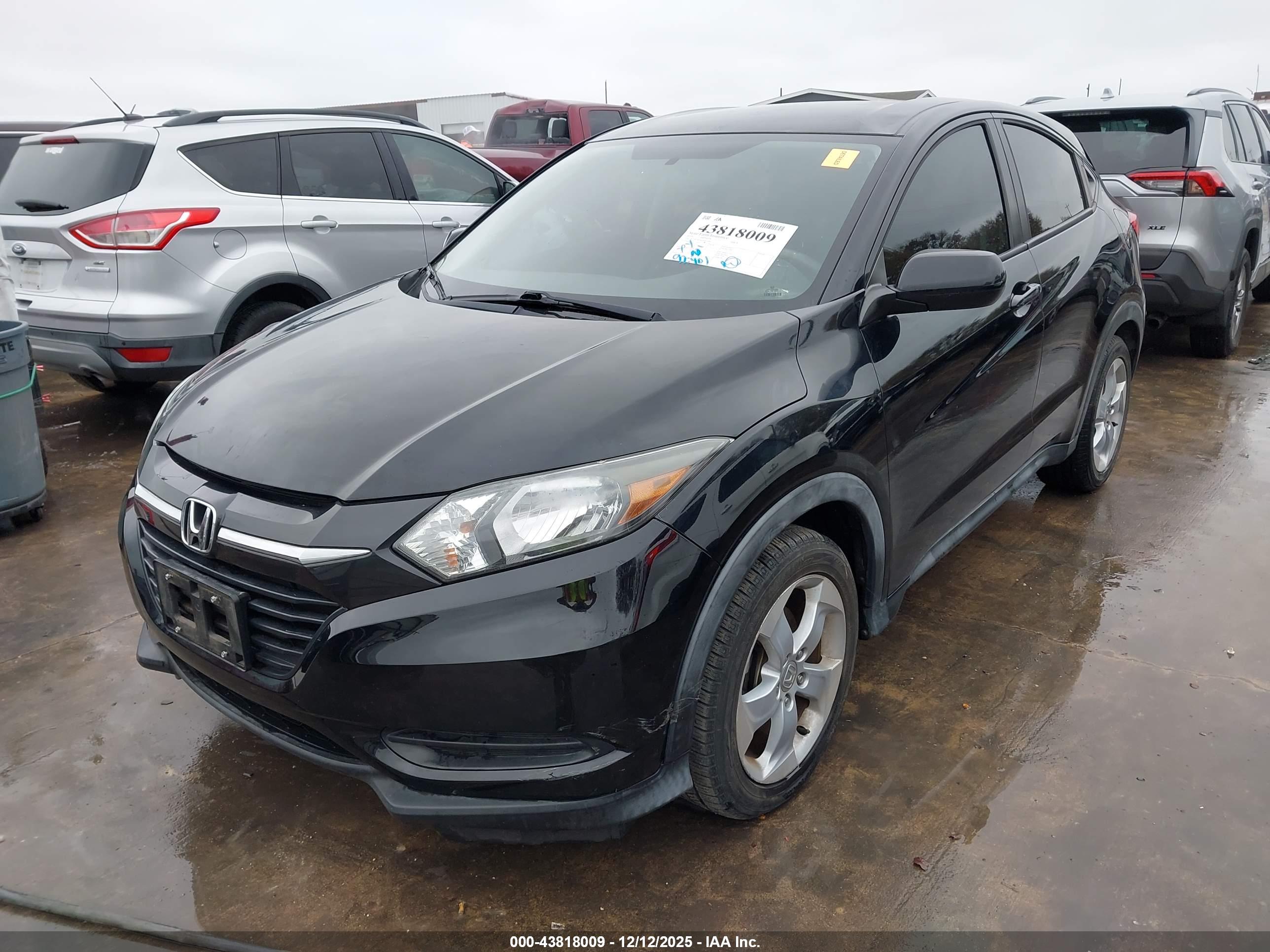 HONDA HR-V image 2