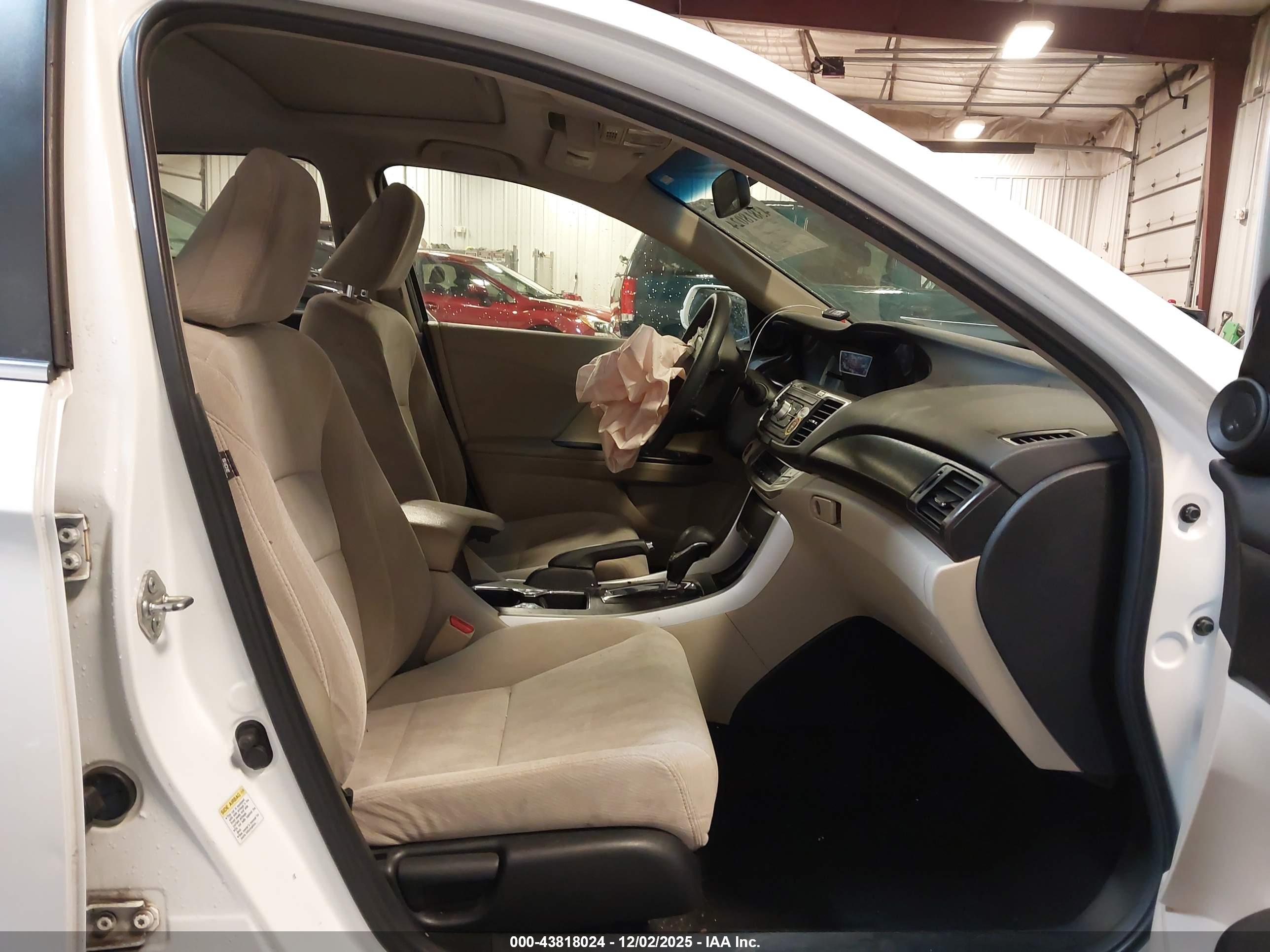 HONDA ACCORD image 5