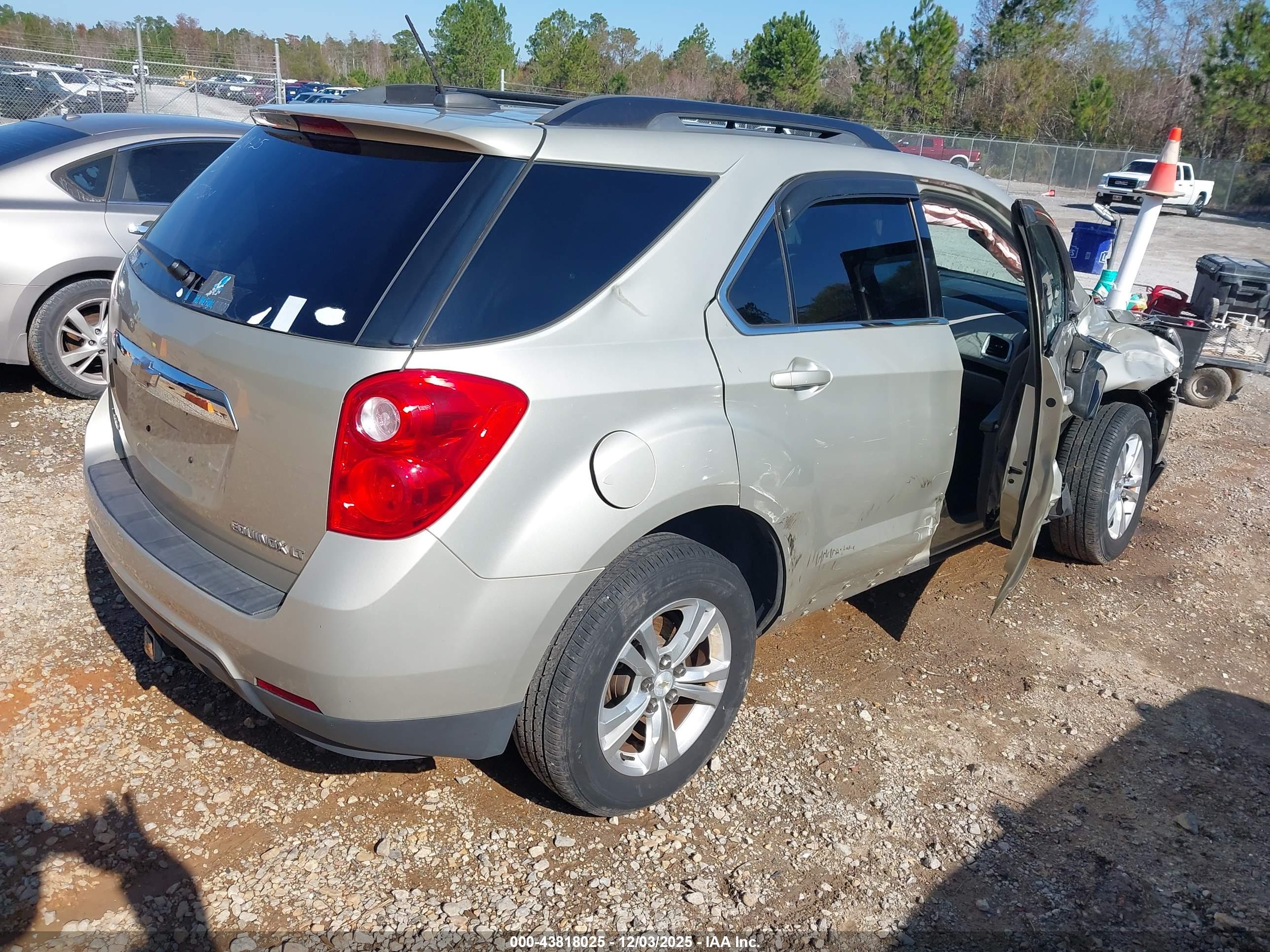 CHEVROLET EQUINOX image 4
