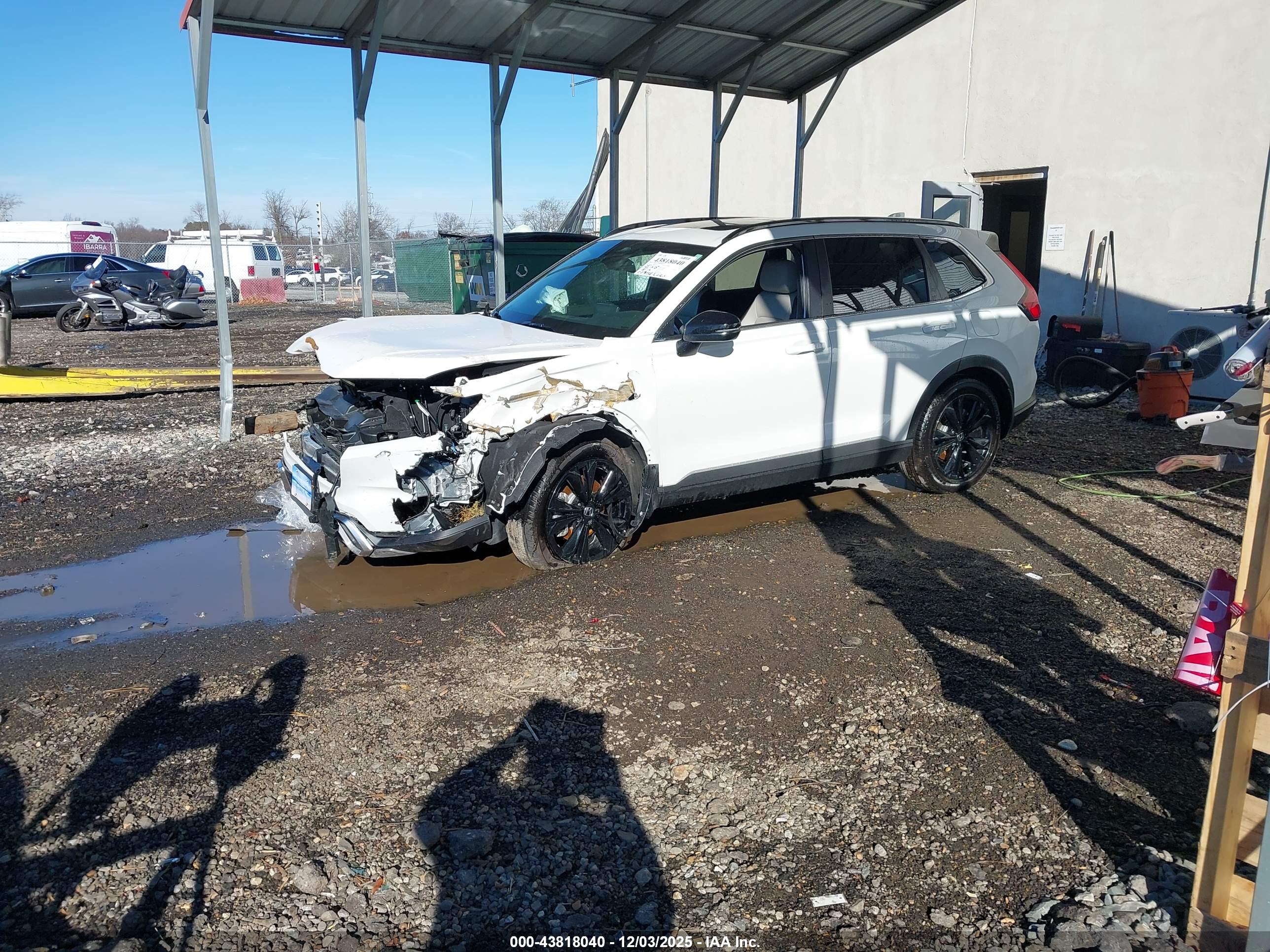 HONDA CR-V image 2