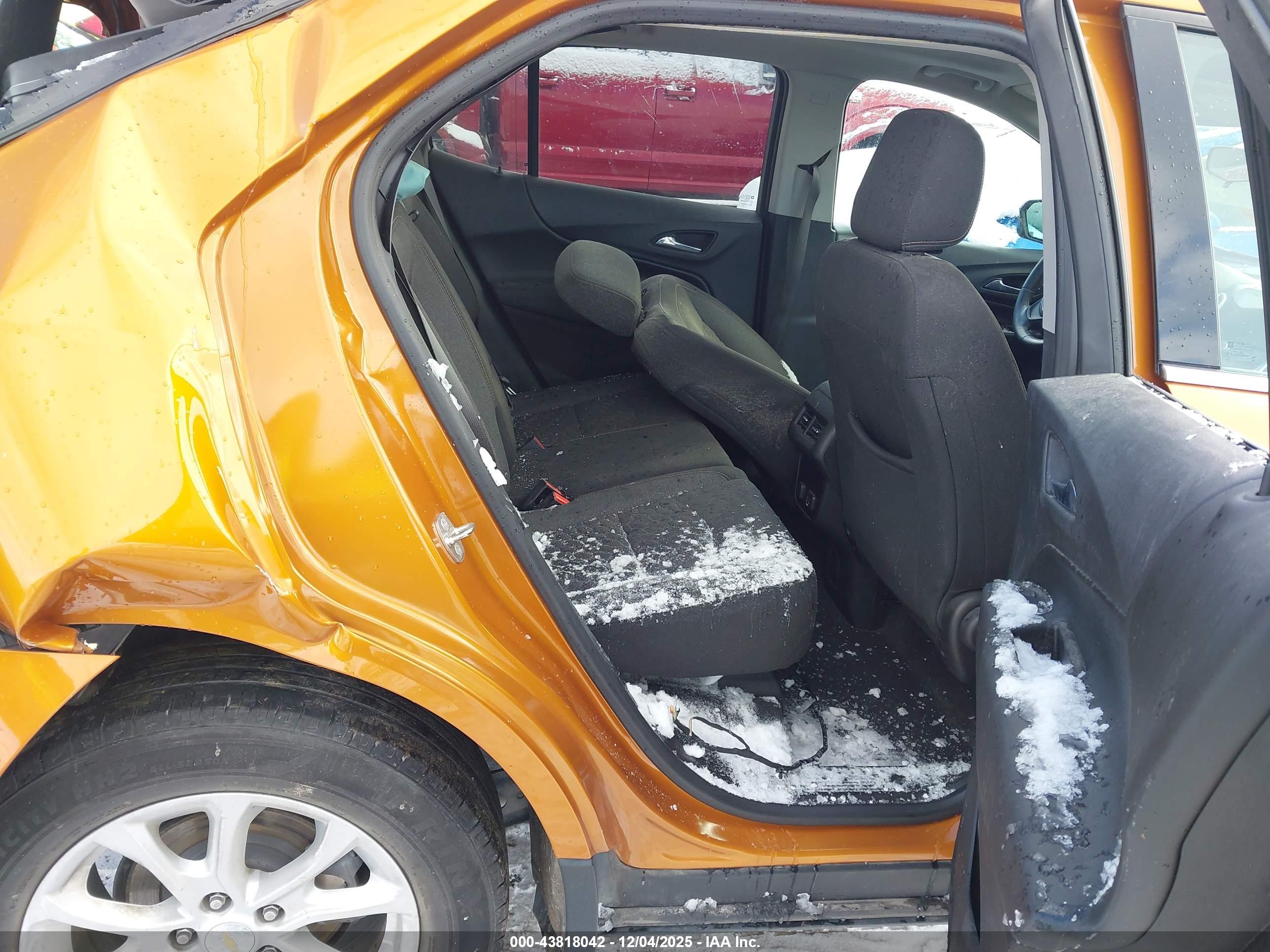 CHEVROLET EQUINOX image 8