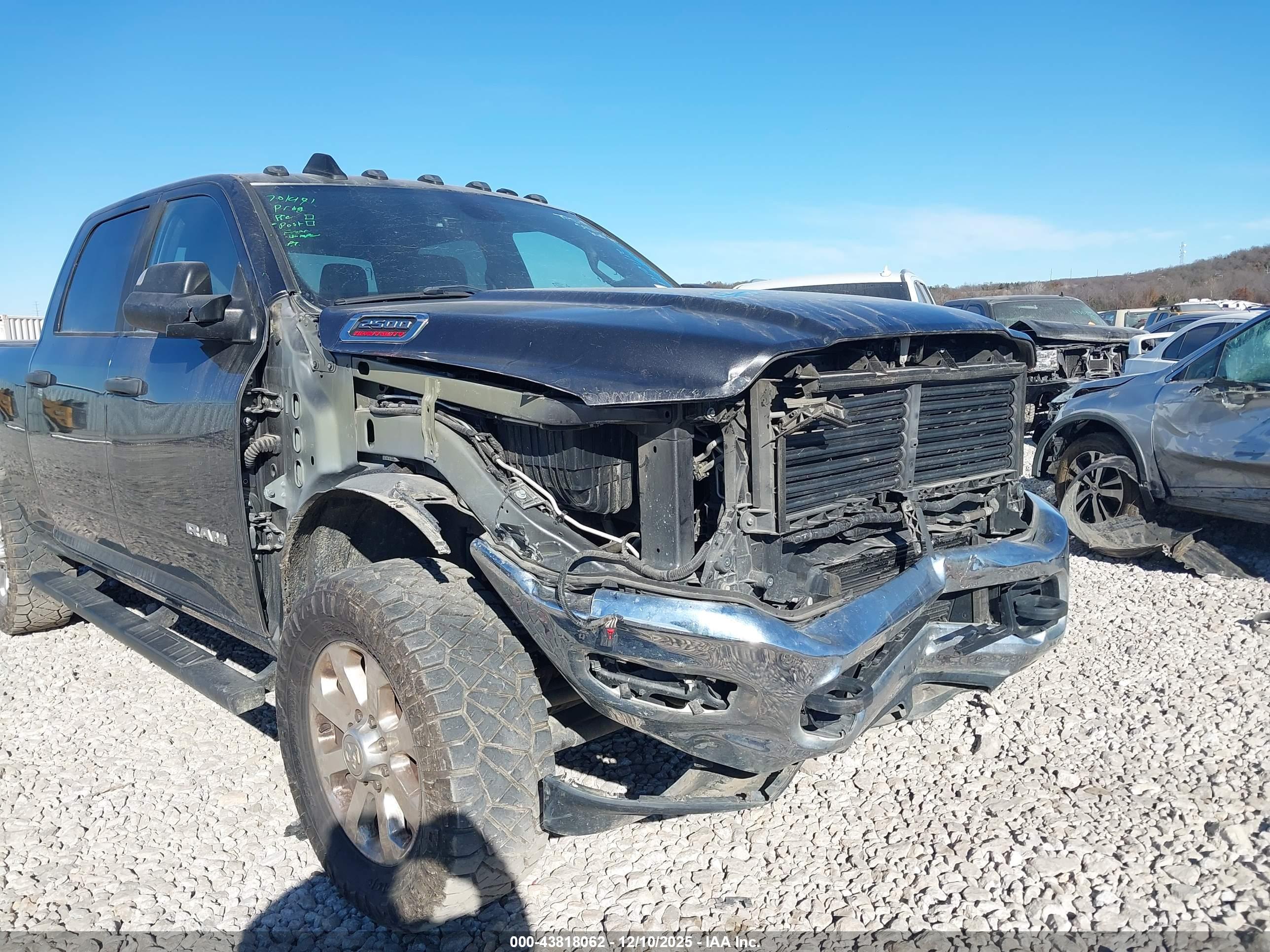 RAM 2500 image 6
