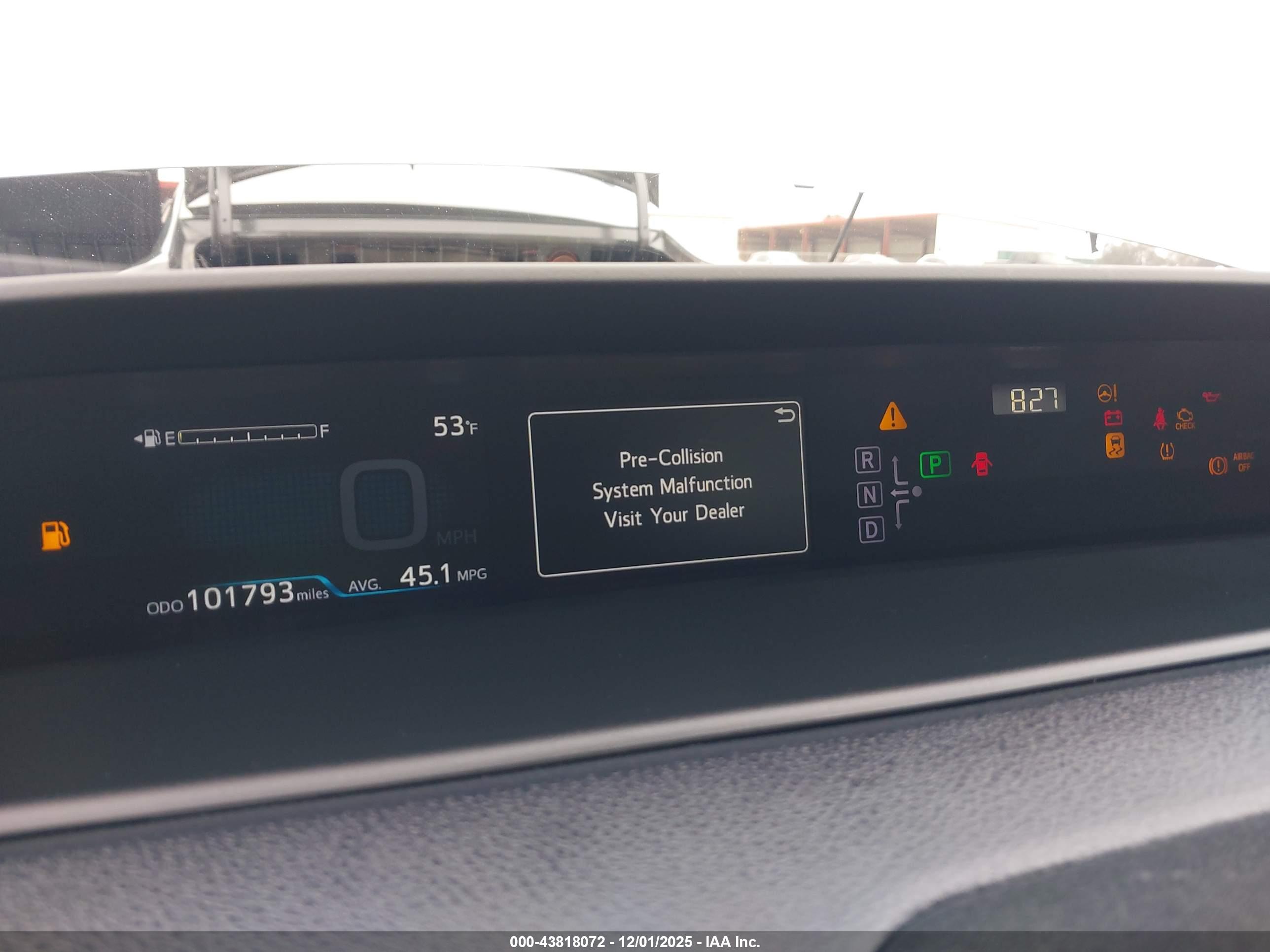 TOYOTA PRIUS image 7