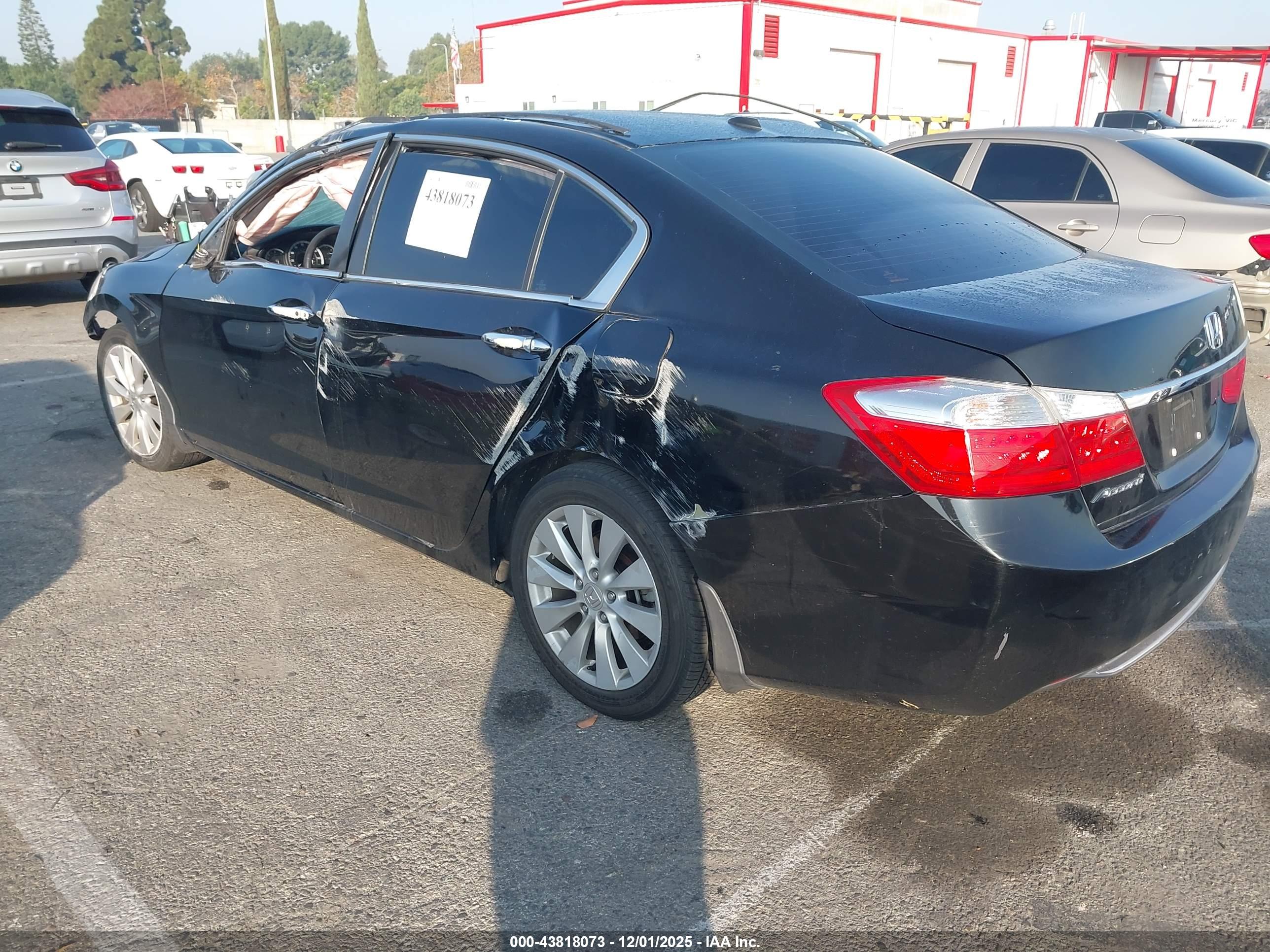 HONDA ACCORD image 3