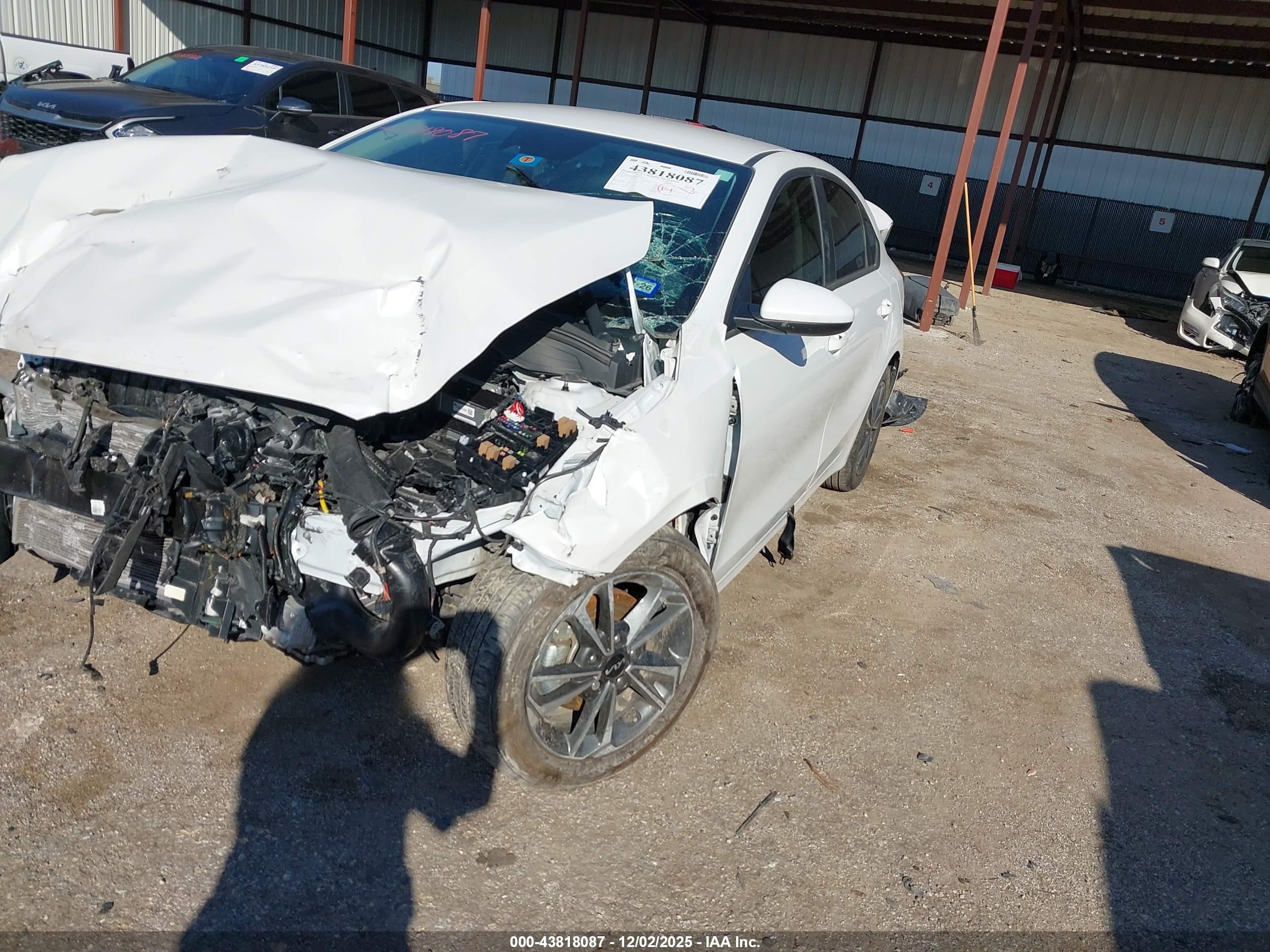 KIA FORTE image 2