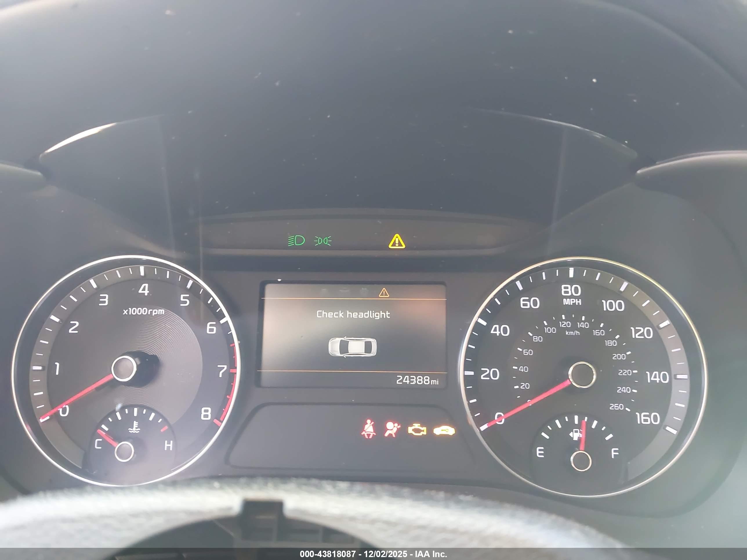 KIA FORTE image 7