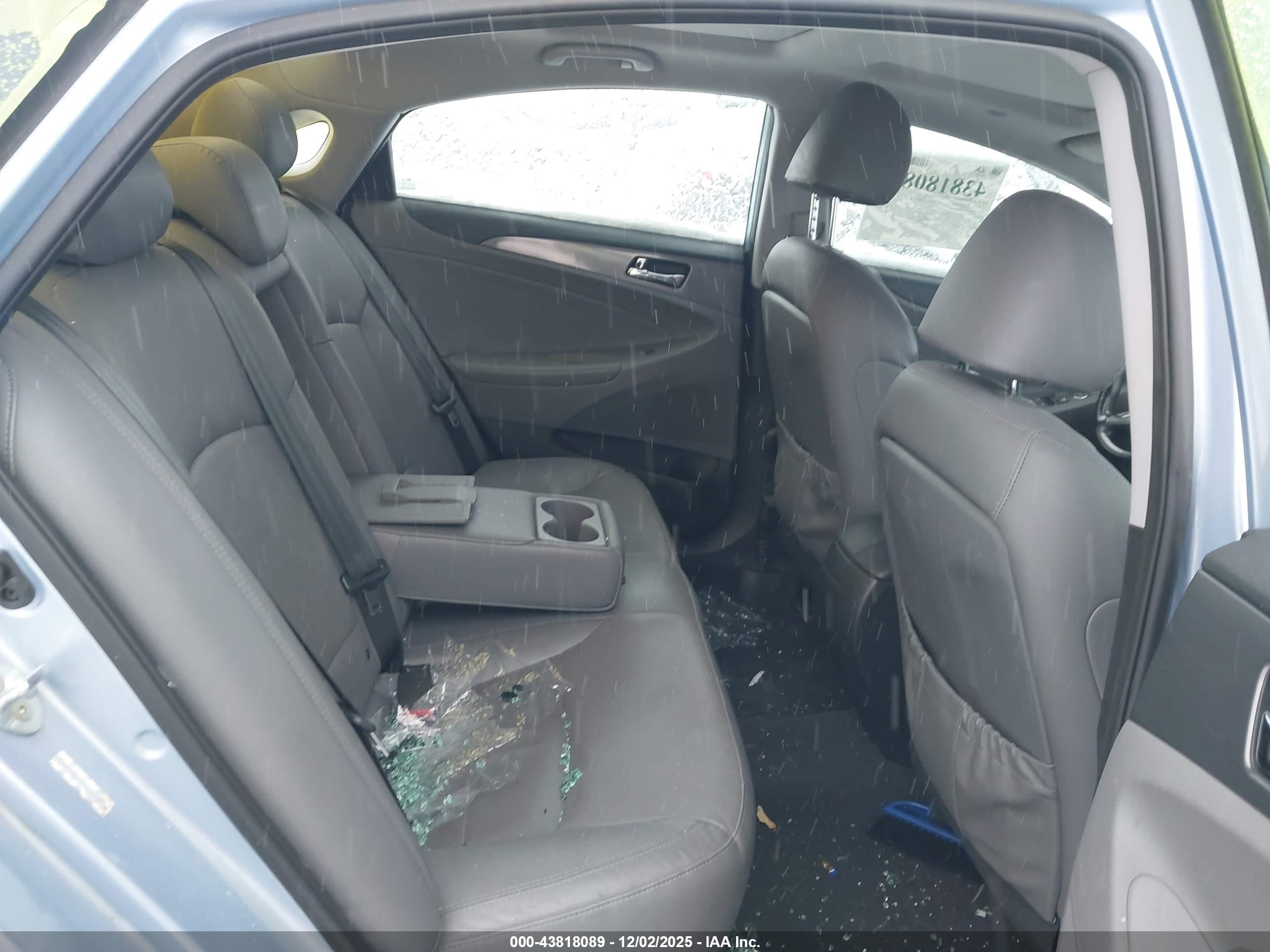 HYUNDAI SONATA image 8