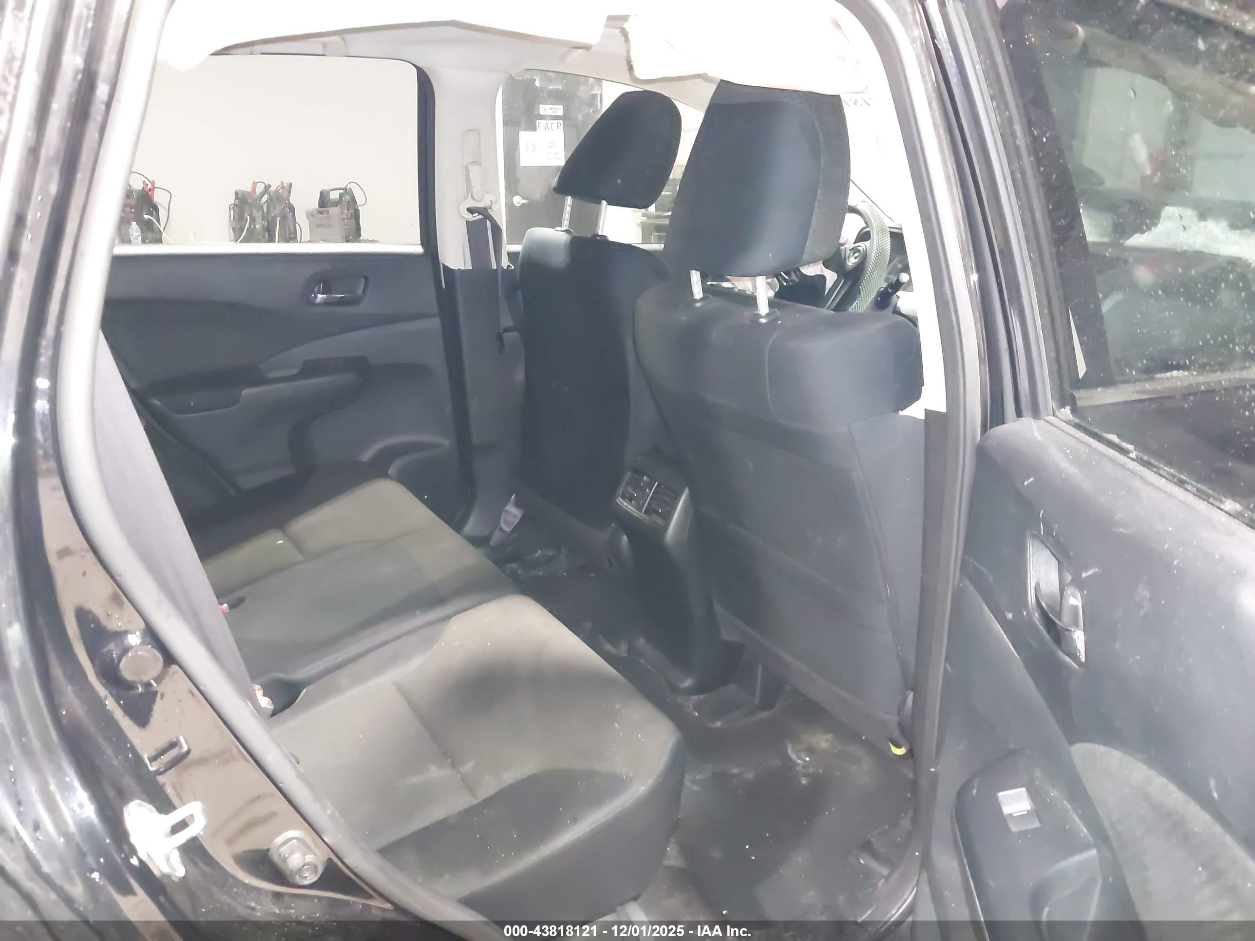 HONDA CR-V image 8