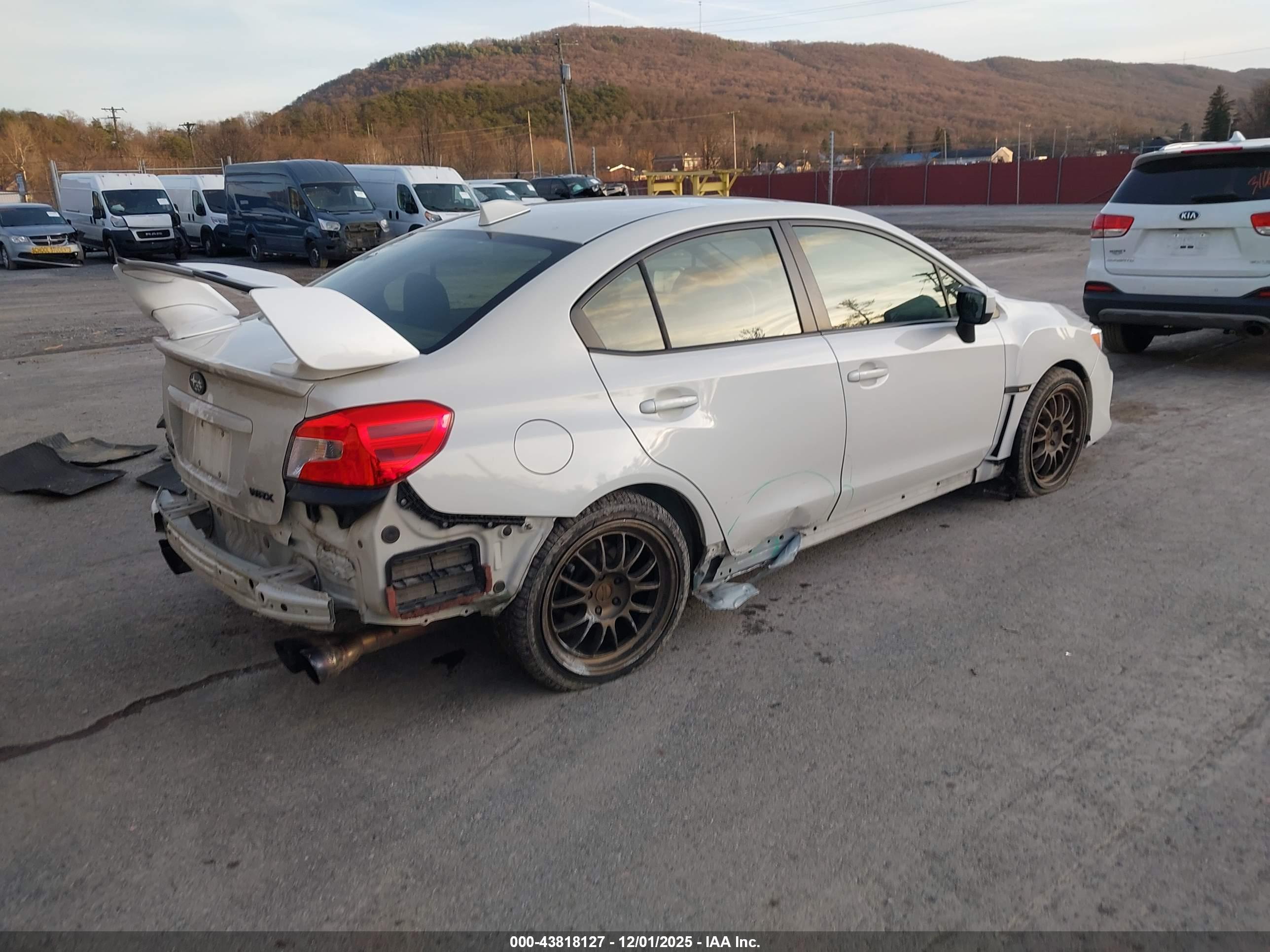 SUBARU WRX image 4