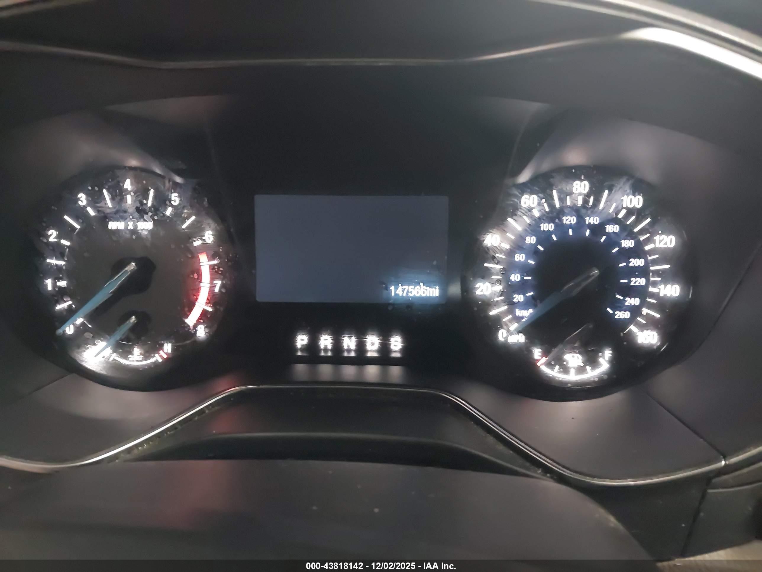 FORD FUSION image 7