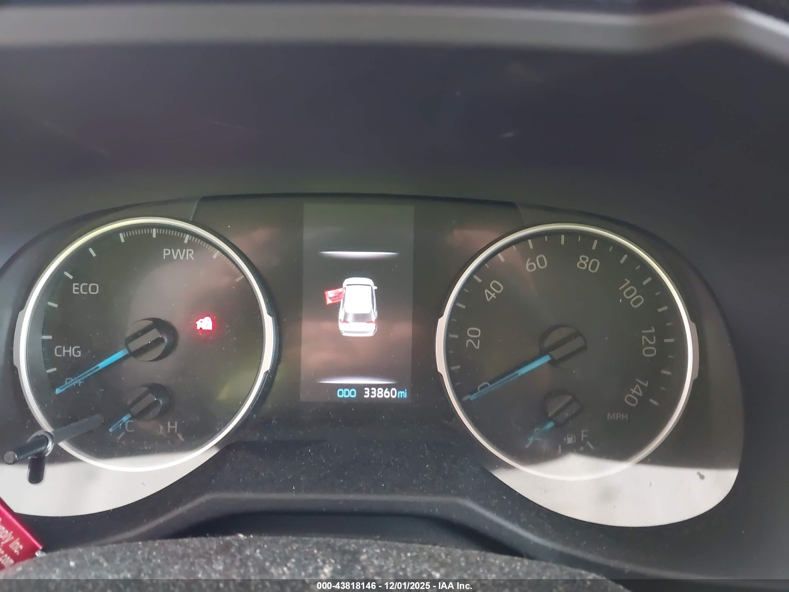 TOYOTA RAV4 image 7