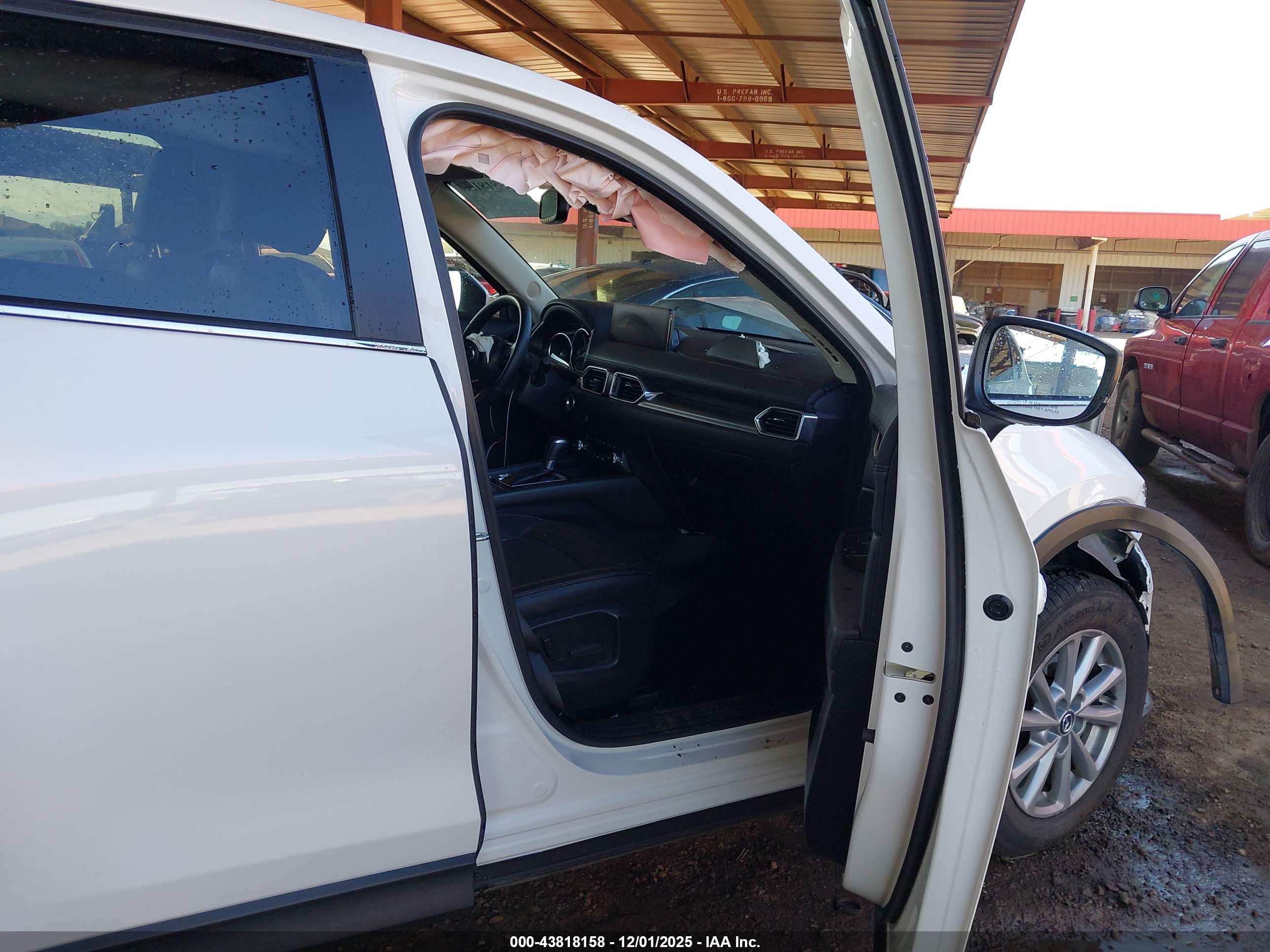 MAZDA CX-5 image 5