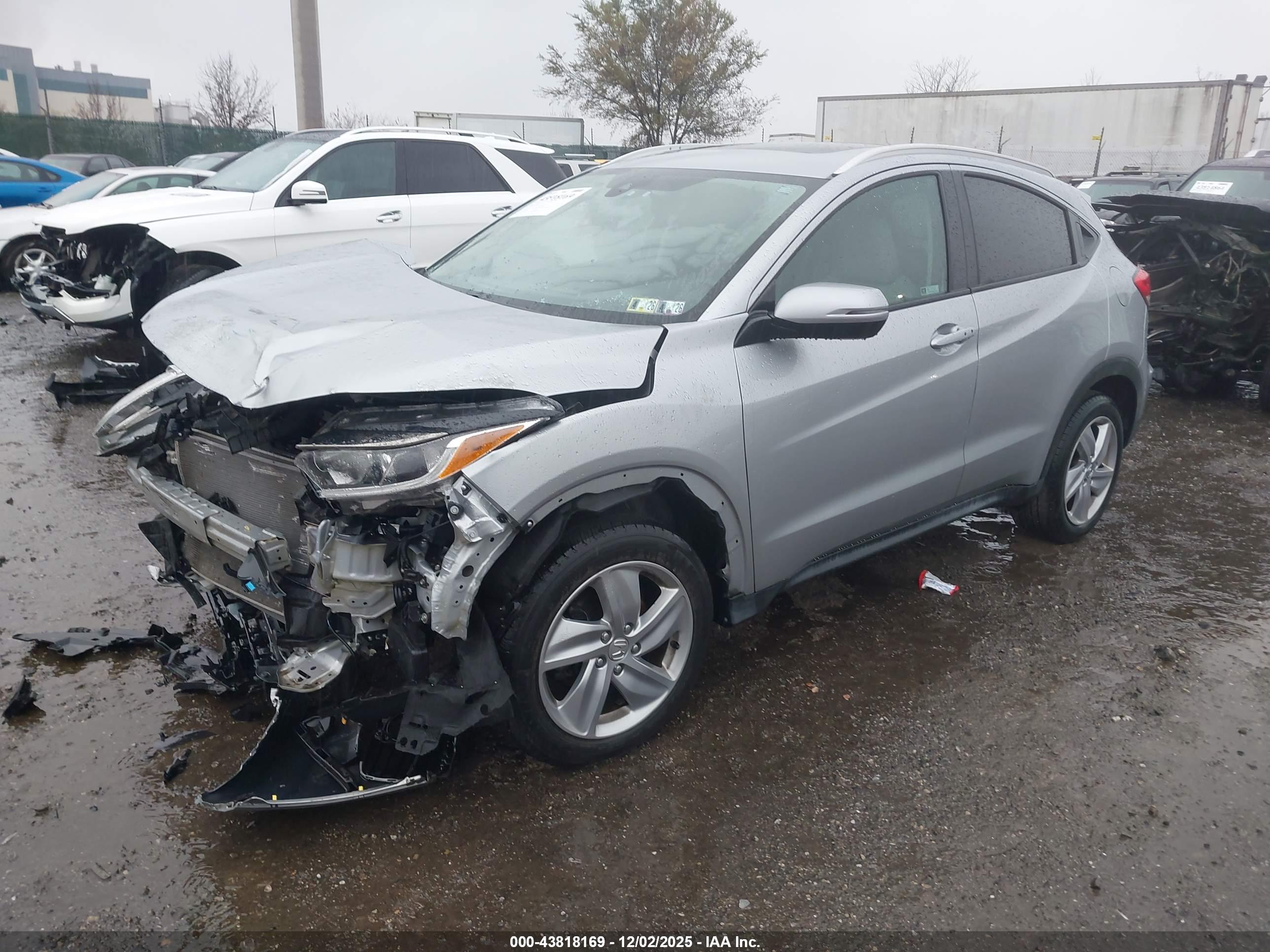 HONDA HR-V image 2