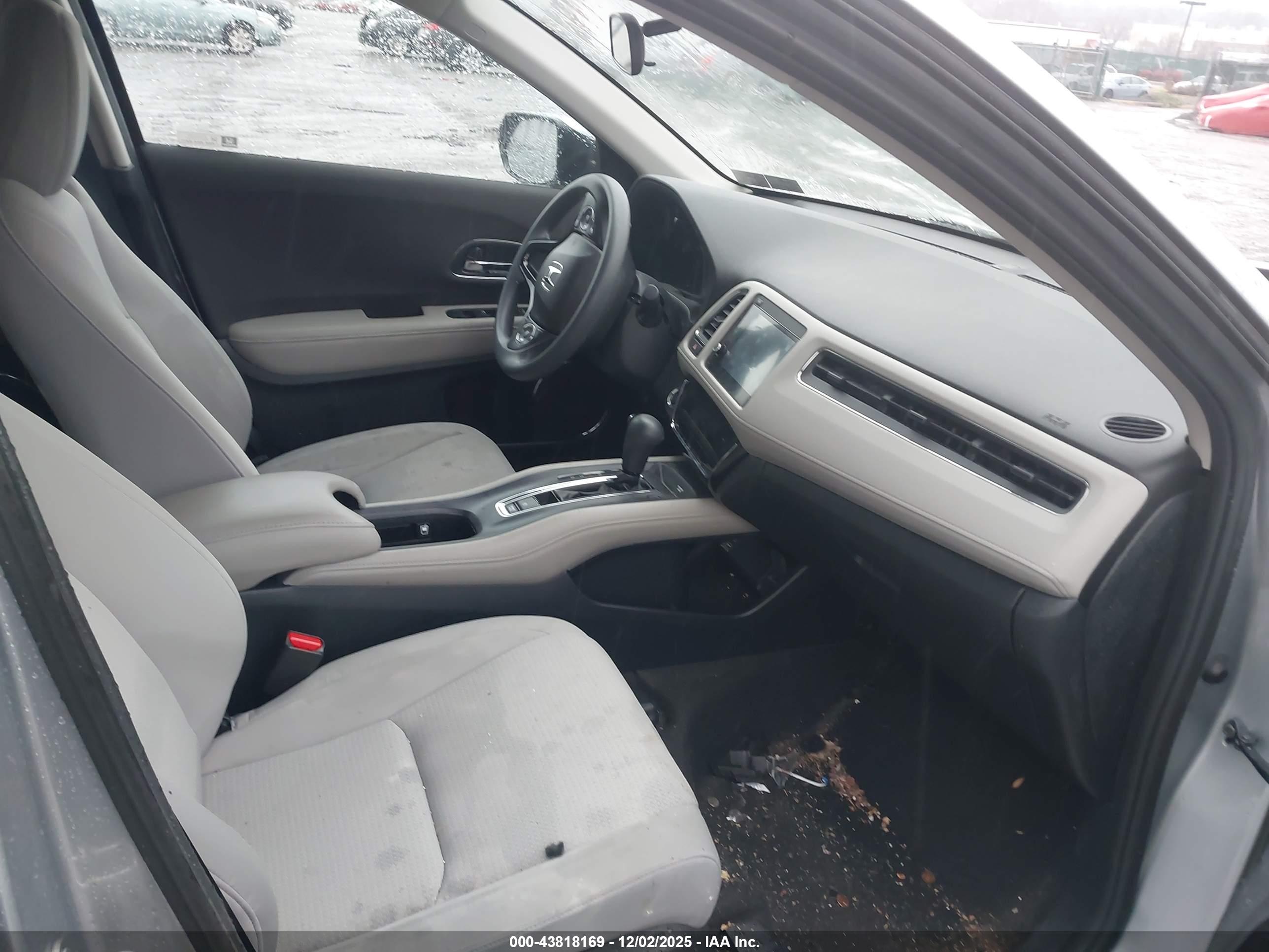 HONDA HR-V image 5
