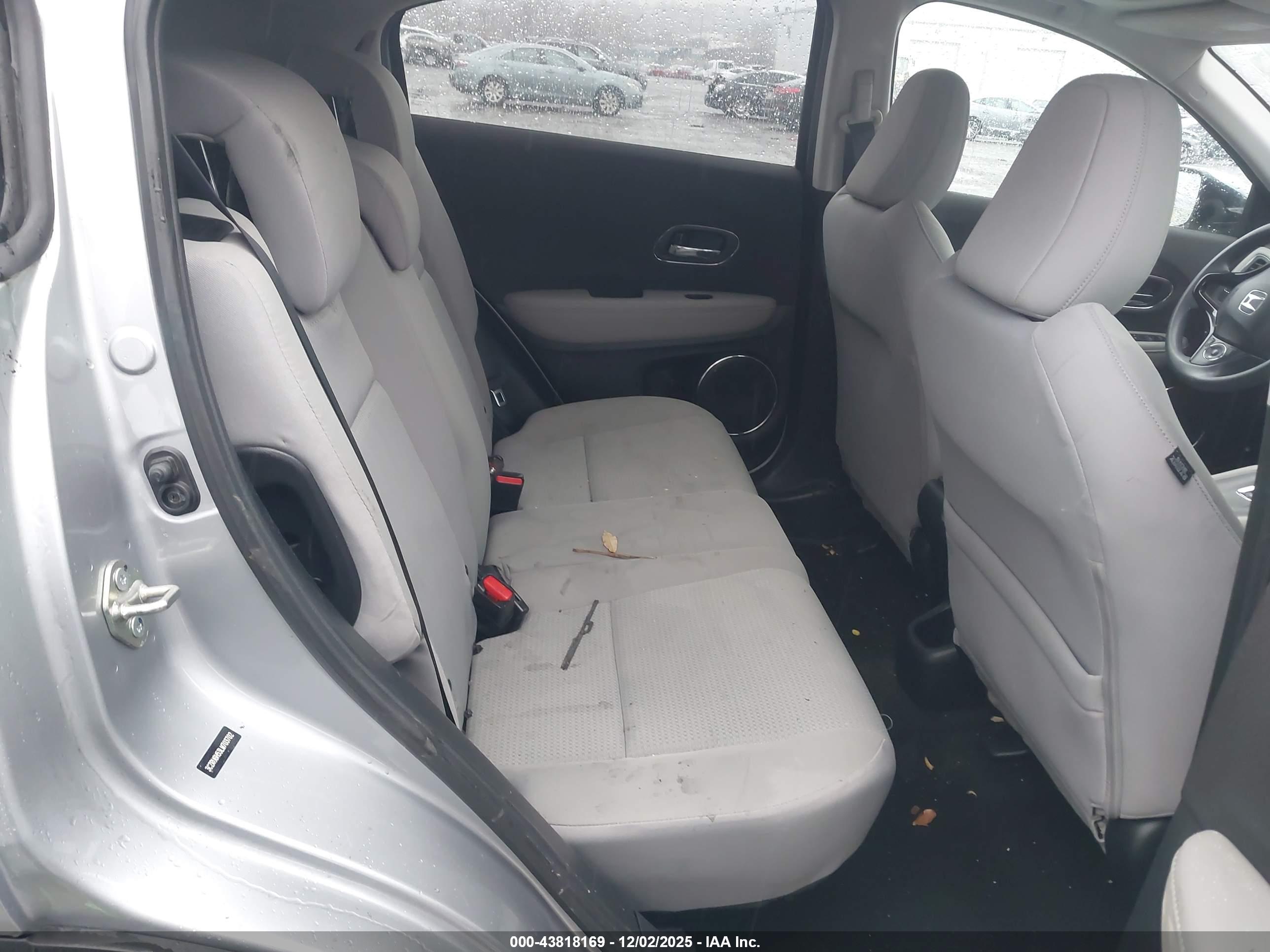 HONDA HR-V image 8
