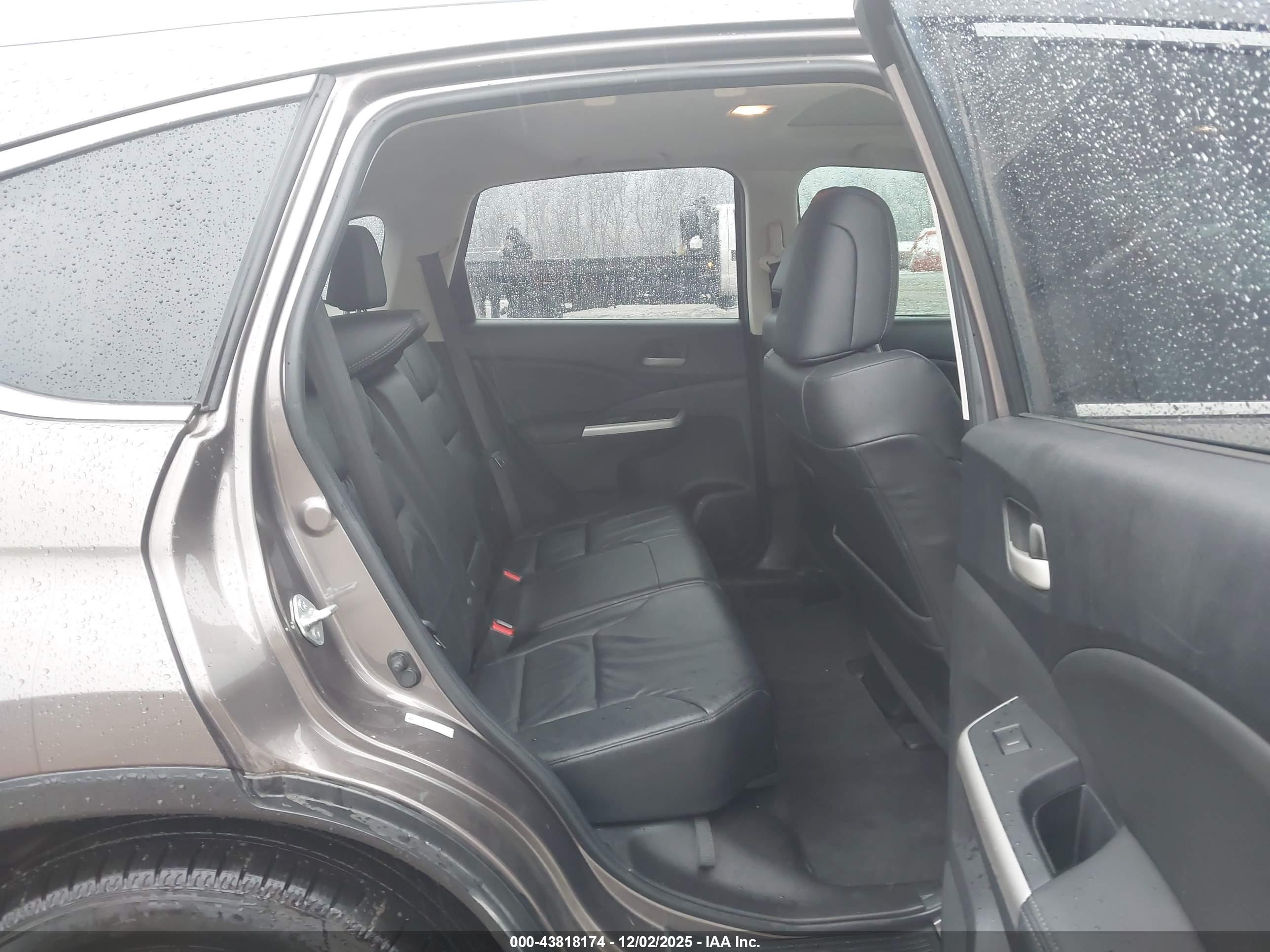 HONDA CR-V image 8