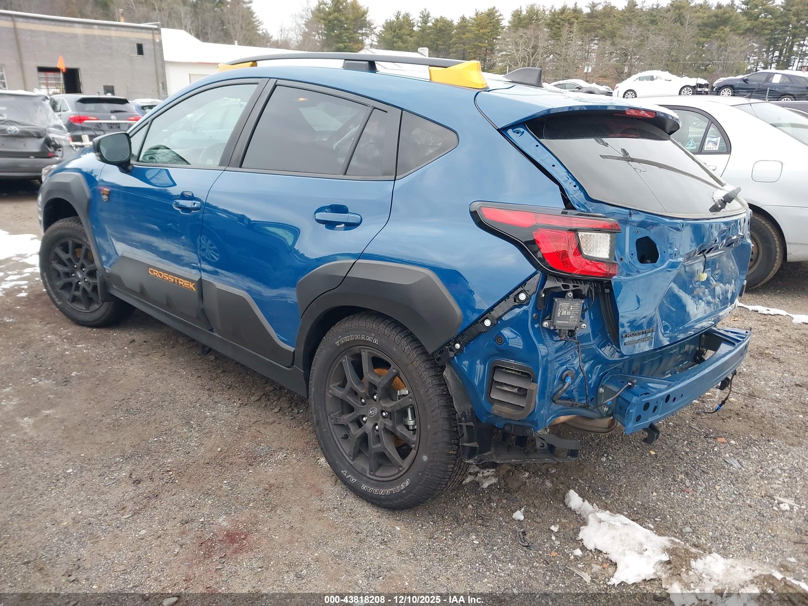 SUBARU CROSSTREK image 3
