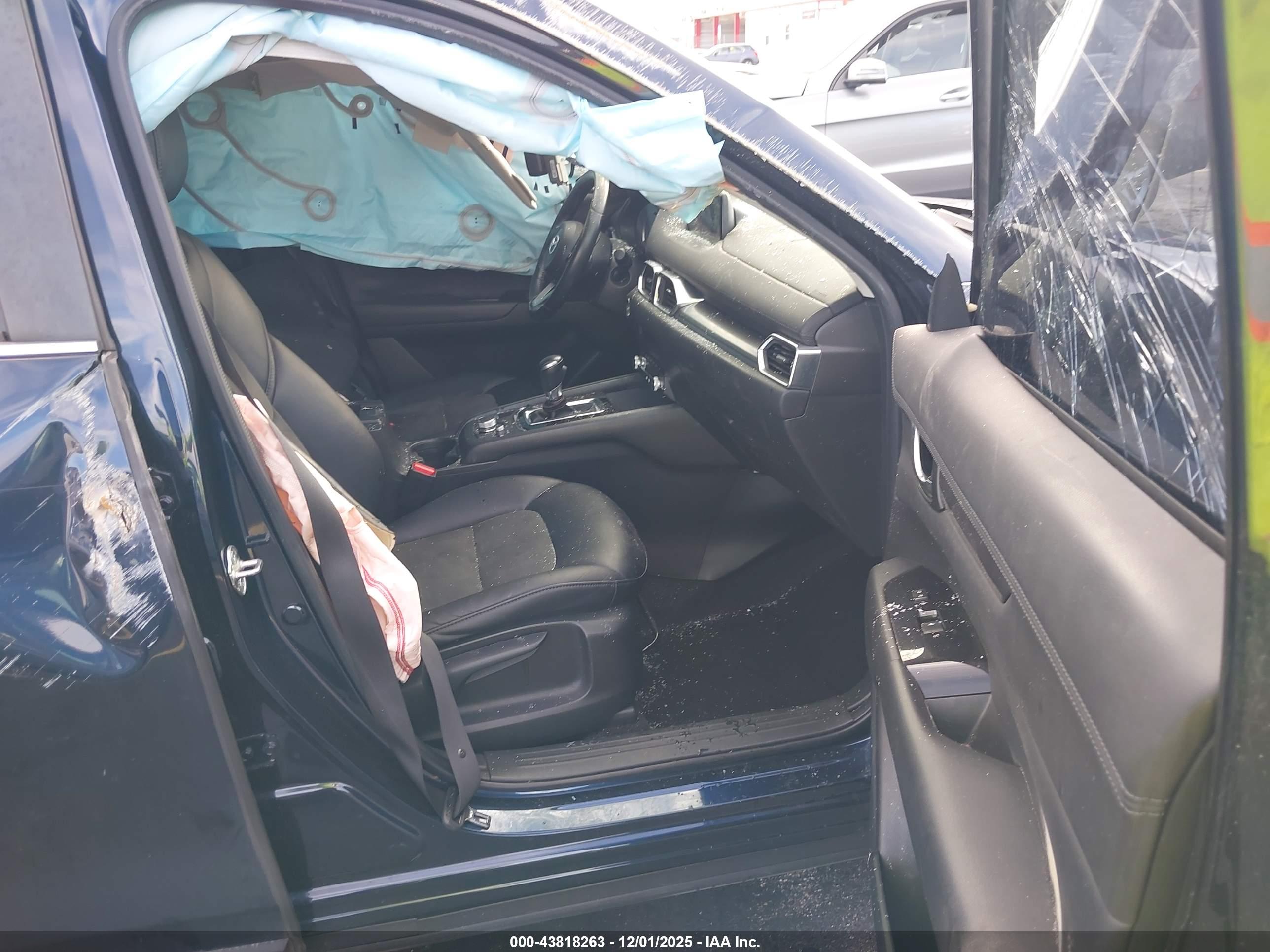 MAZDA CX-5 image 5