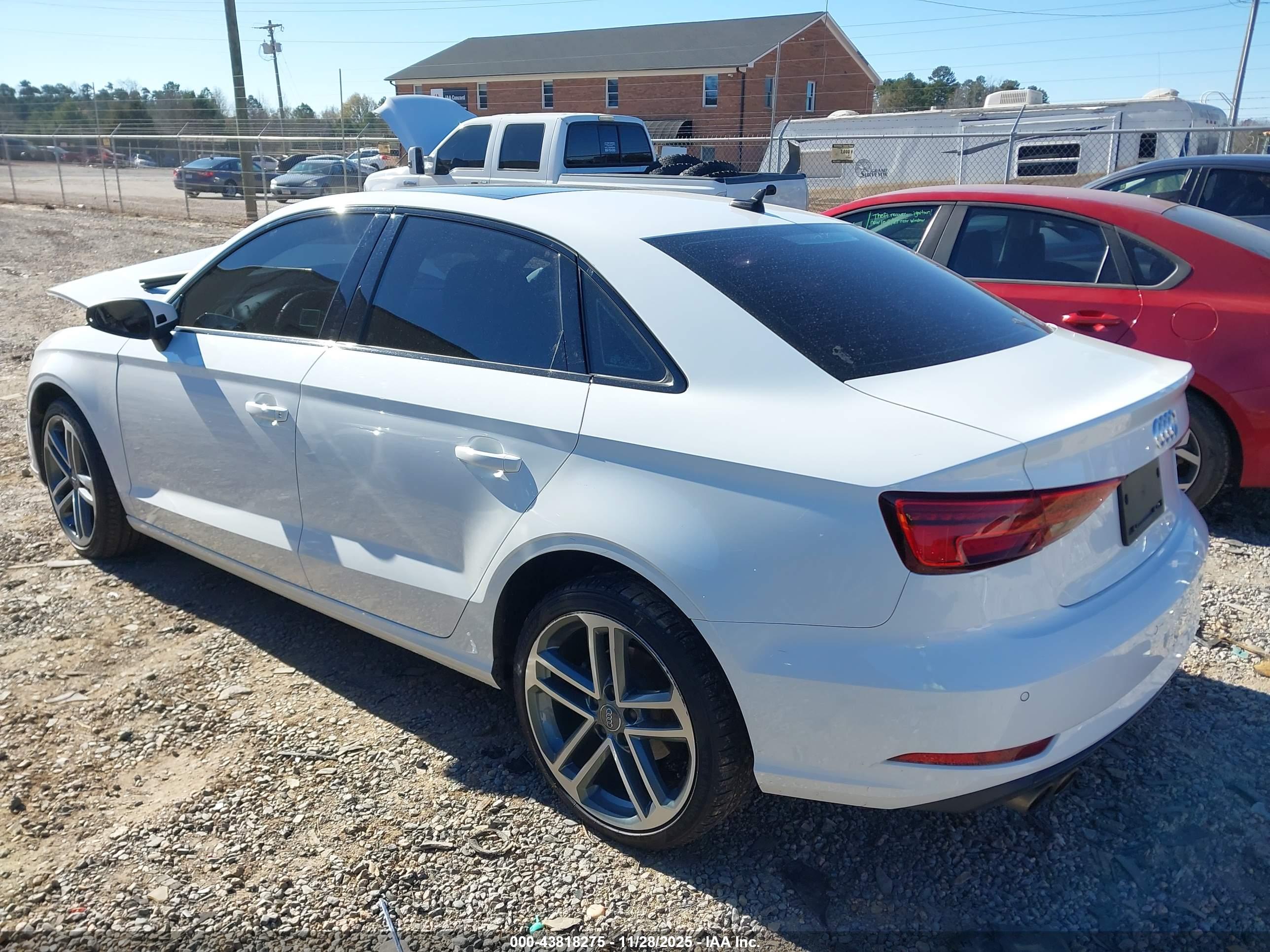 AUDI A3 image 3