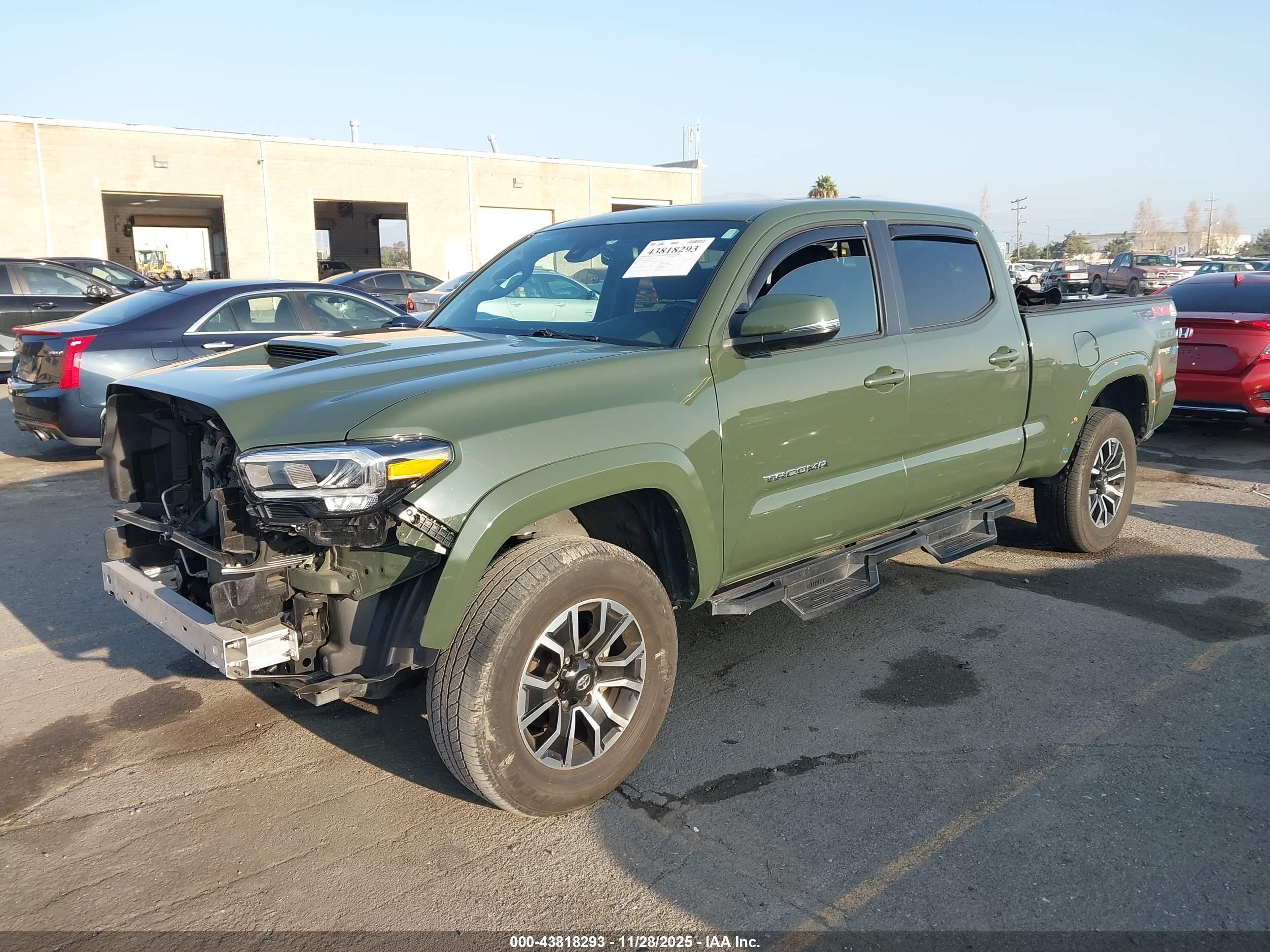 TOYOTA TACOMA image 2