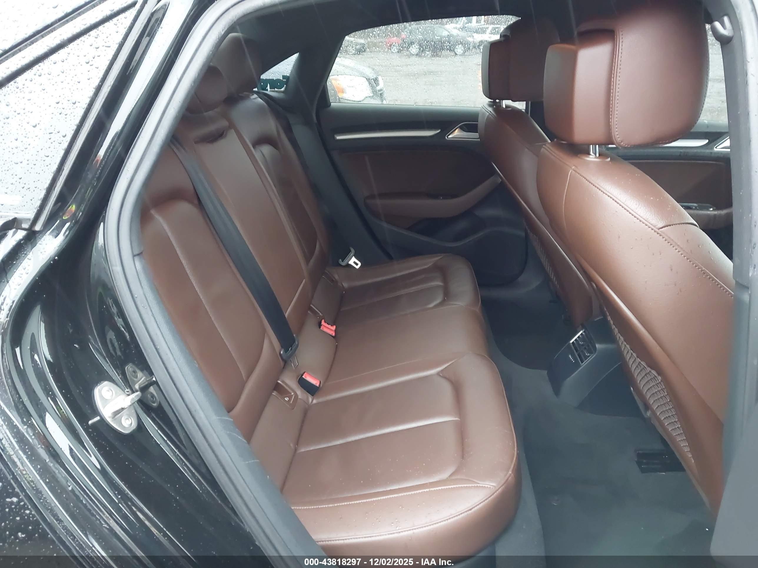 AUDI A3 image 8