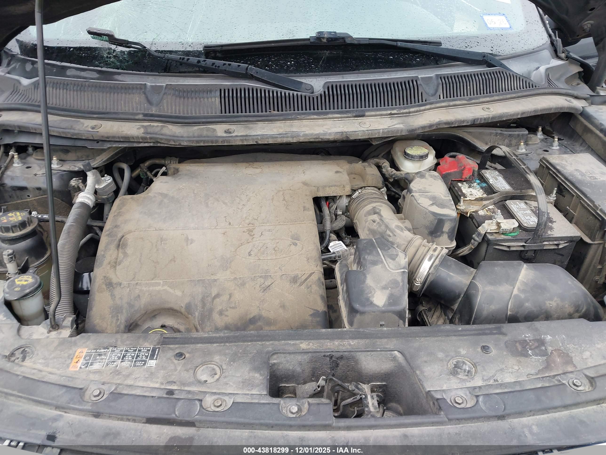 FORD EXPLORER image 10