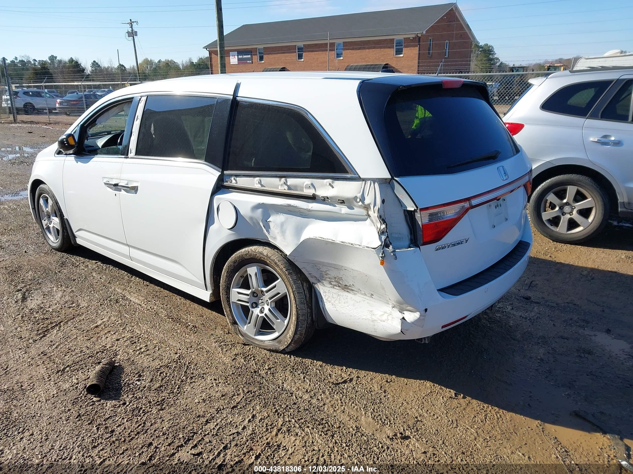 HONDA ODYSSEY image 3