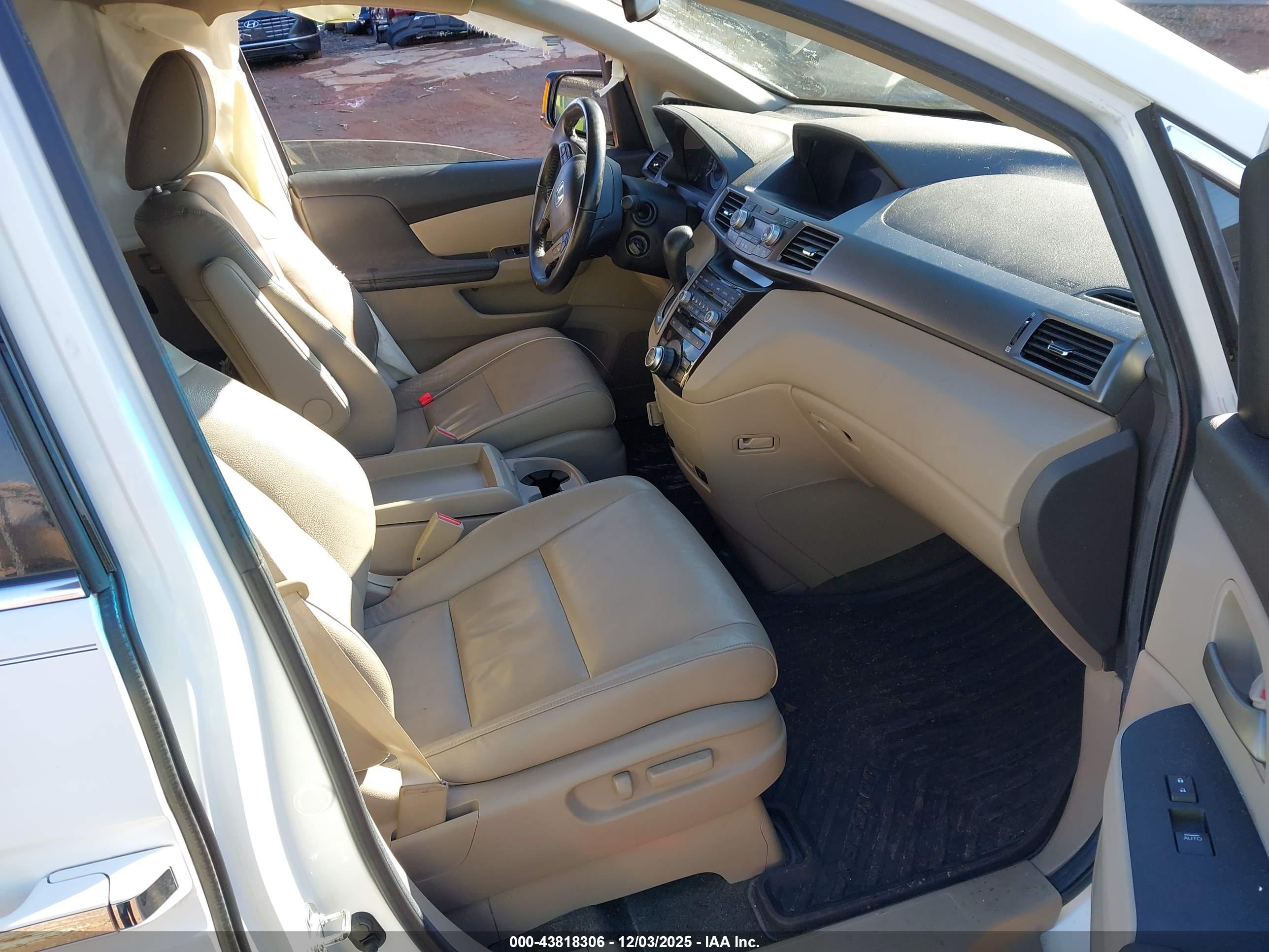 HONDA ODYSSEY image 5
