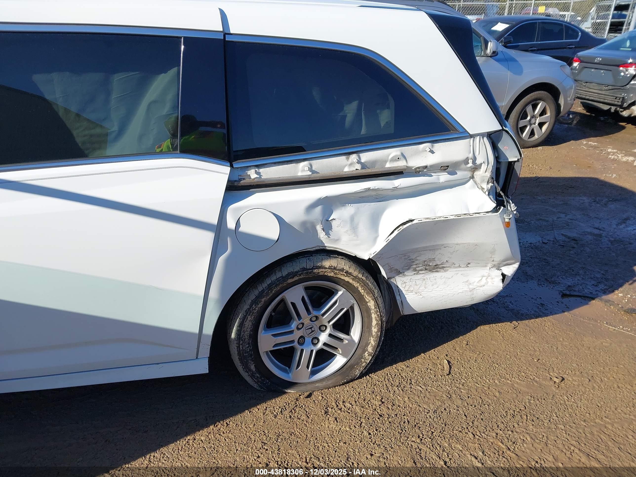HONDA ODYSSEY image 6