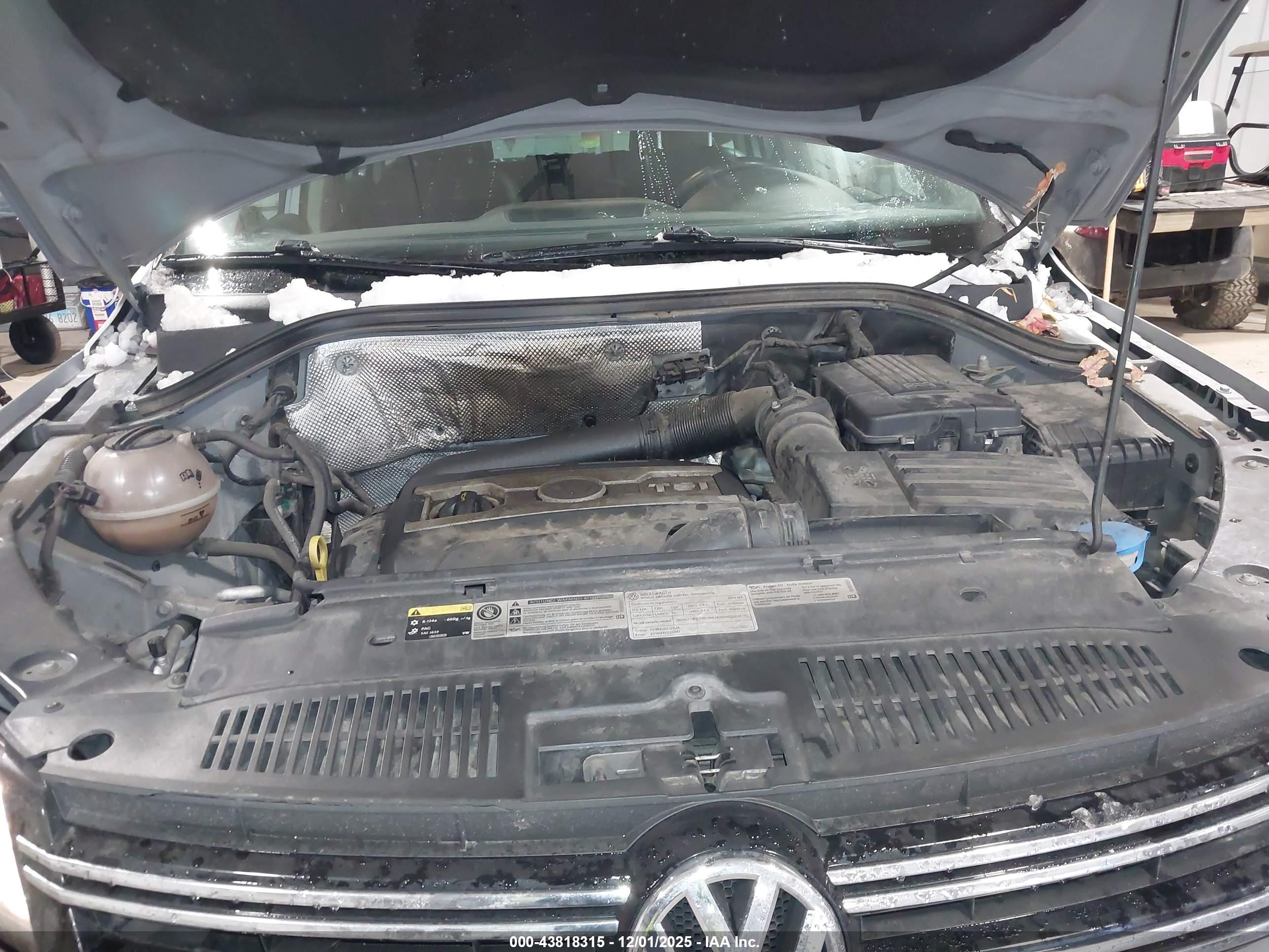 VOLKSWAGEN TIGUAN image 10