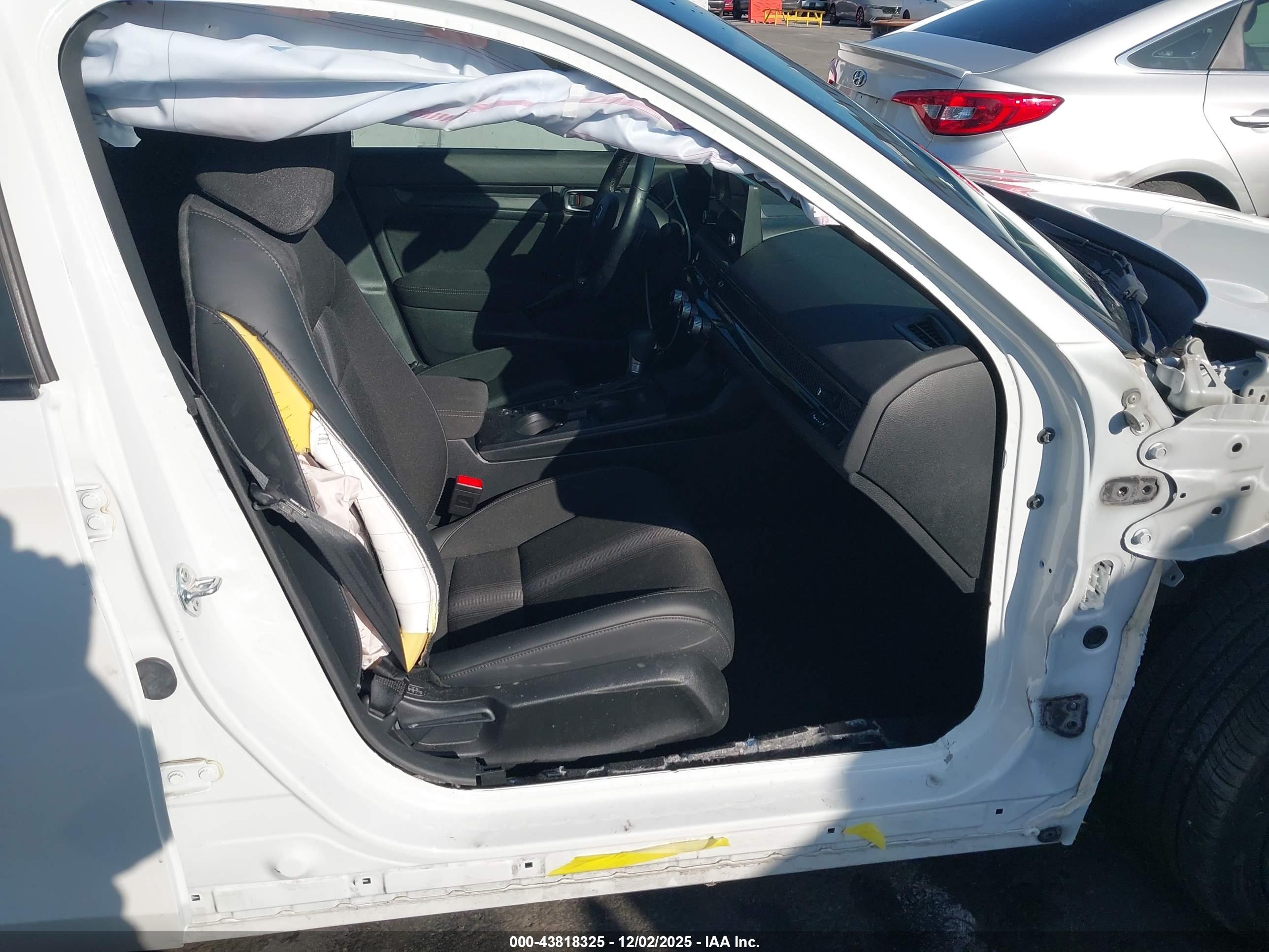 HONDA CIVIC image 5