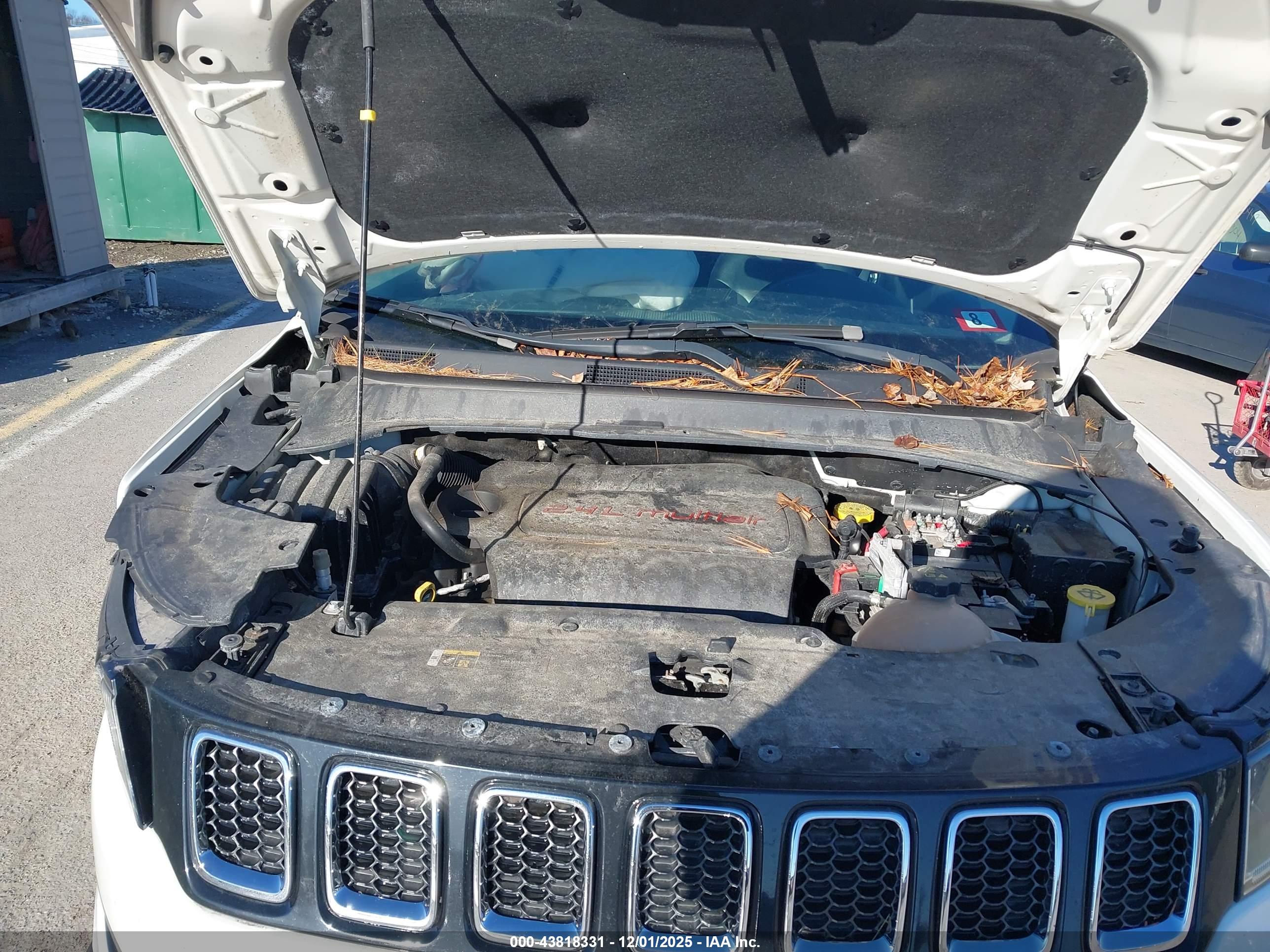 JEEP COMPASS image 10