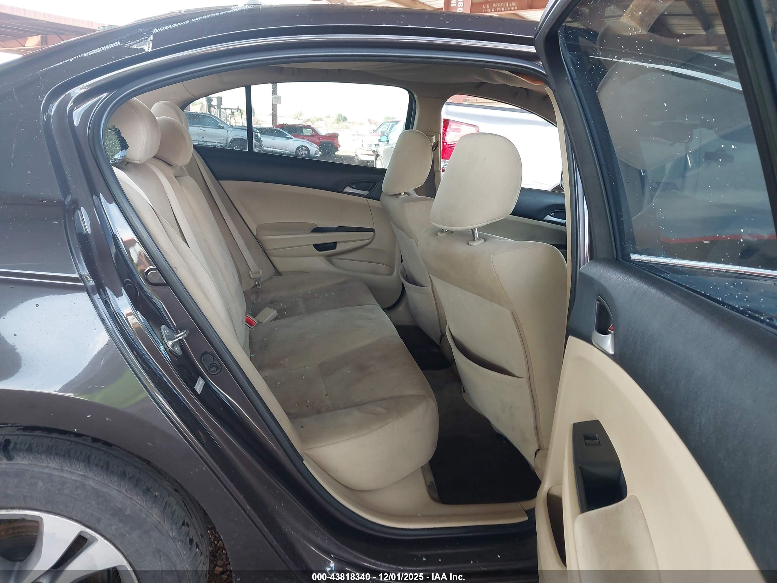 HONDA ACCORD image 8
