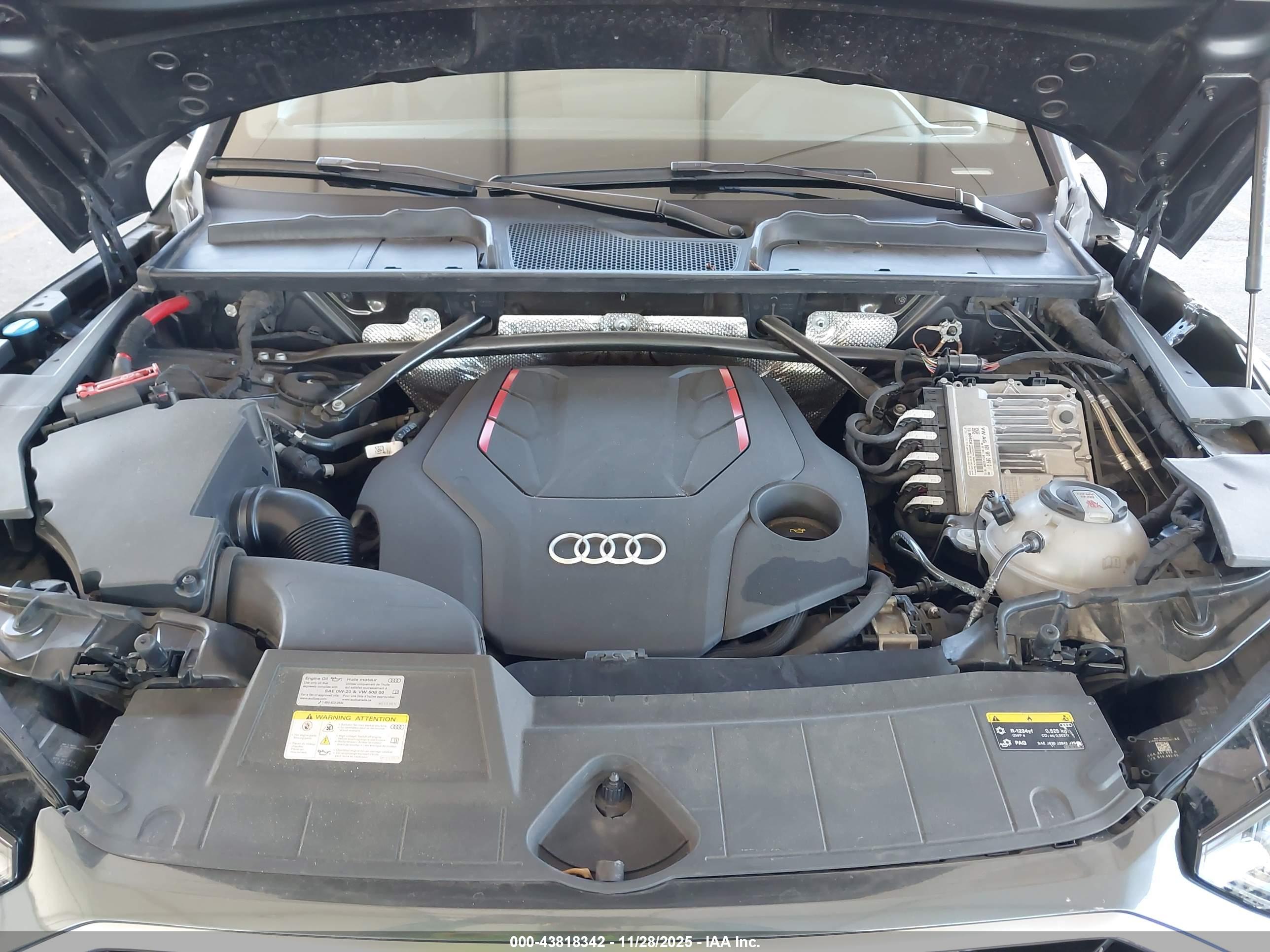 AUDI SQ5 image 10