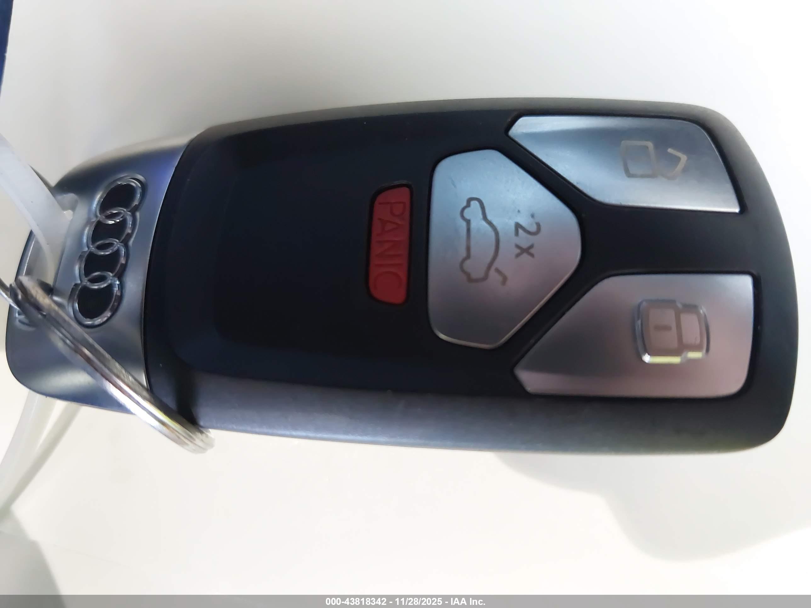AUDI SQ5 image 11