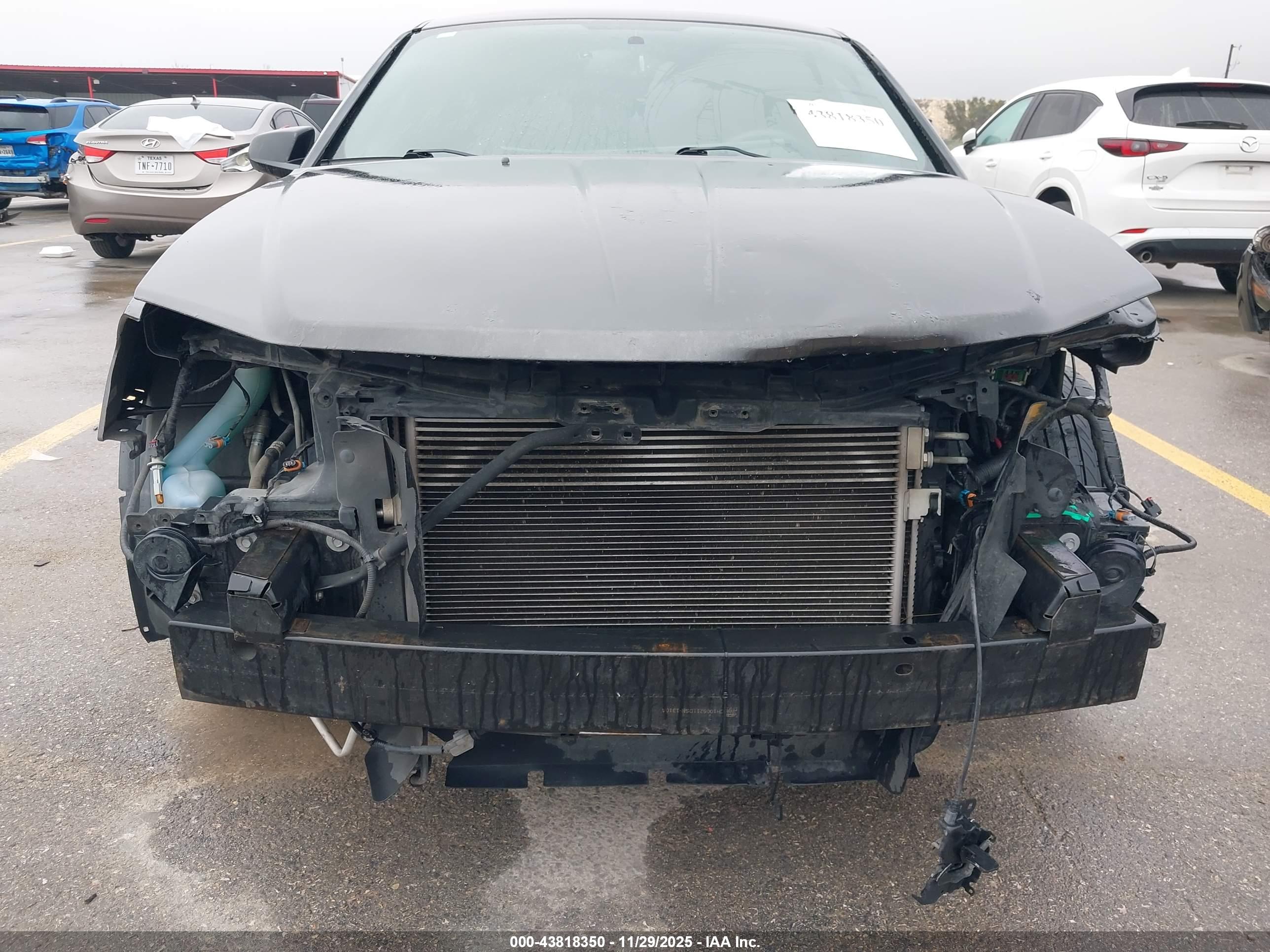 DODGE AVENGER image 6