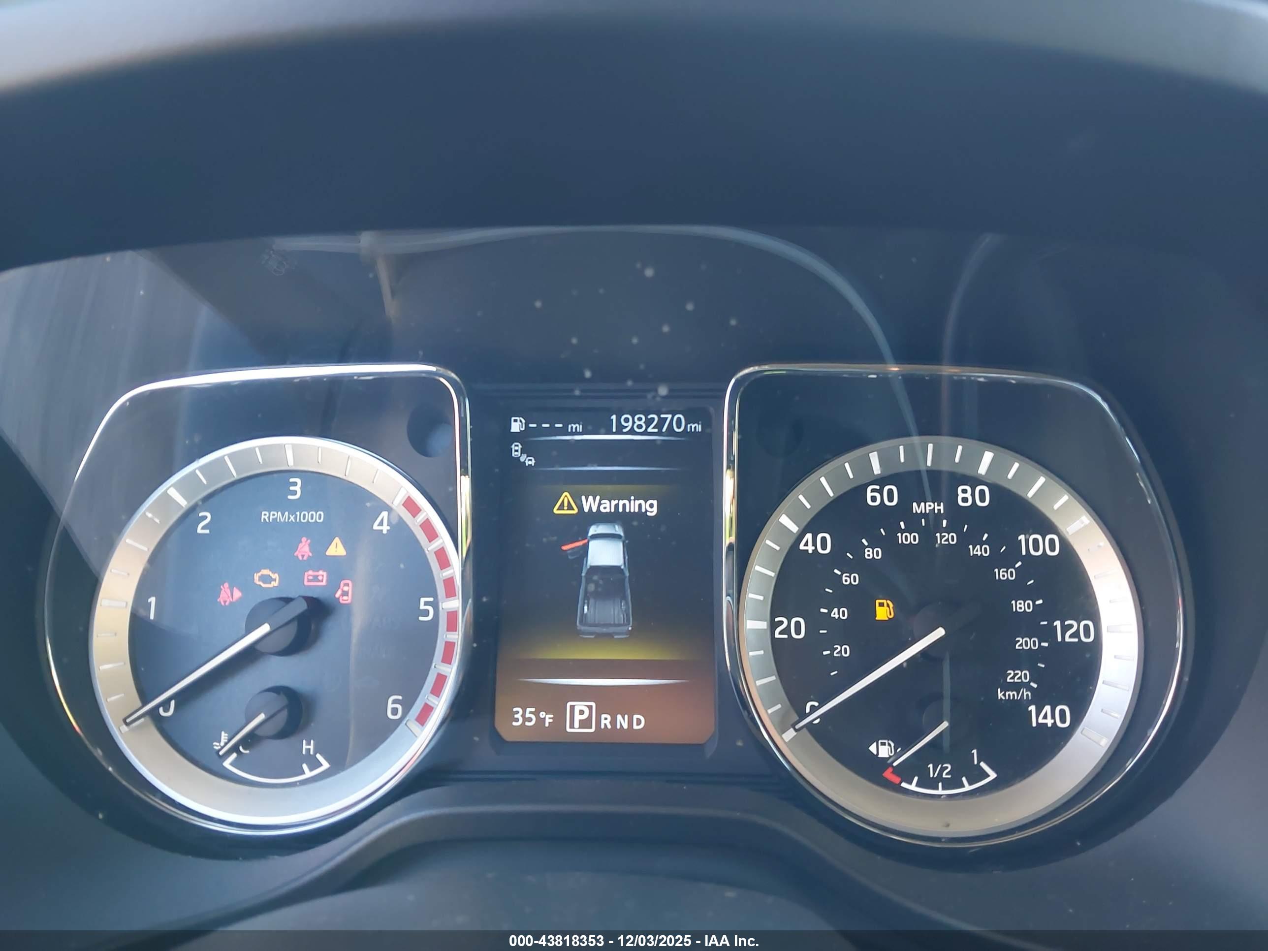 NISSAN TITAN image 7