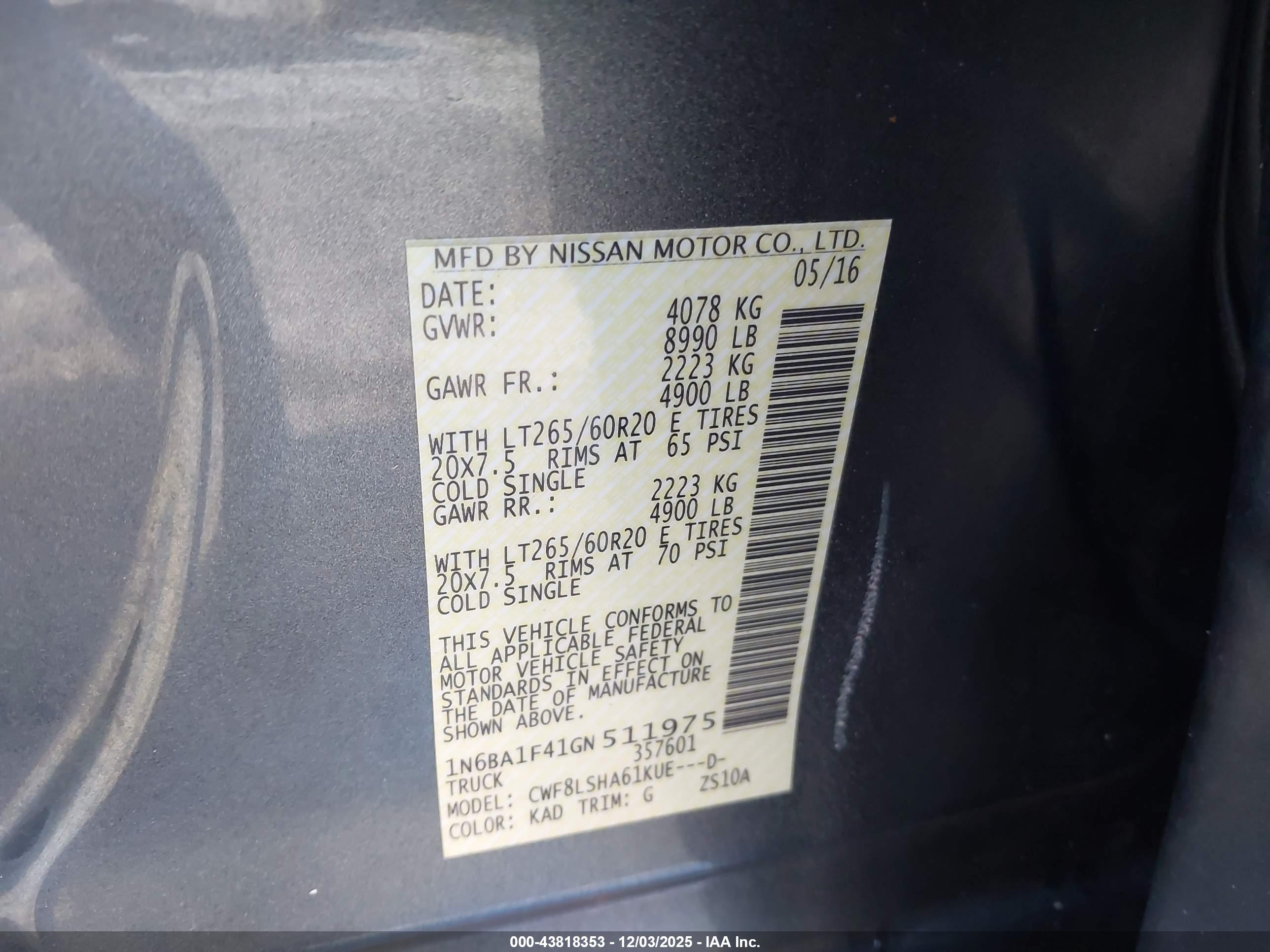 NISSAN TITAN image 9