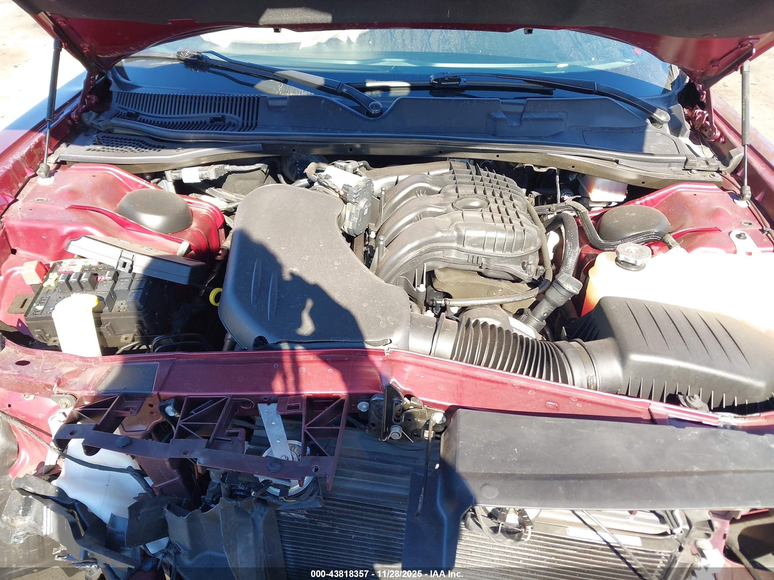 DODGE CHALLENGER image 10