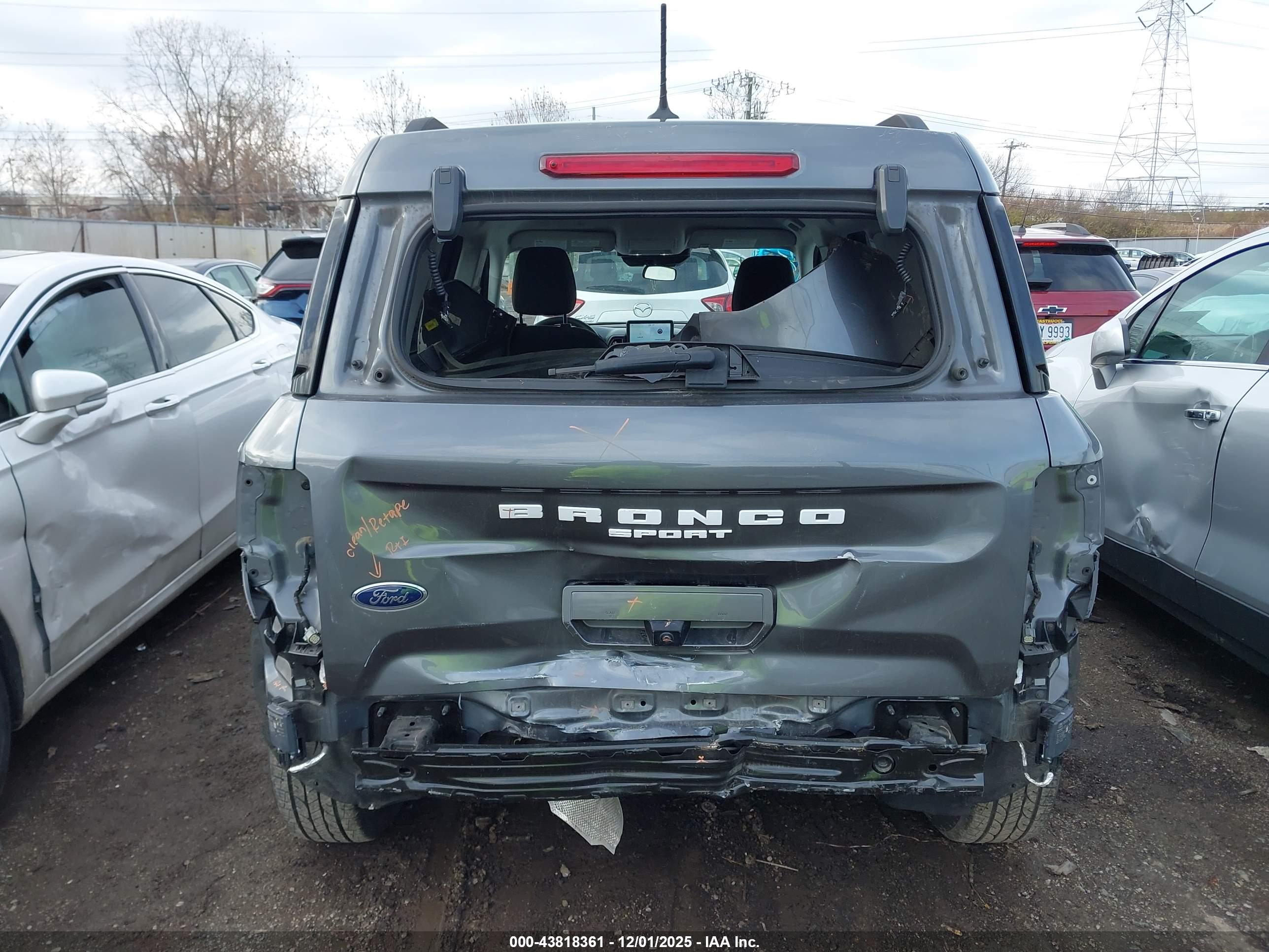 FORD BRONCO image 6
