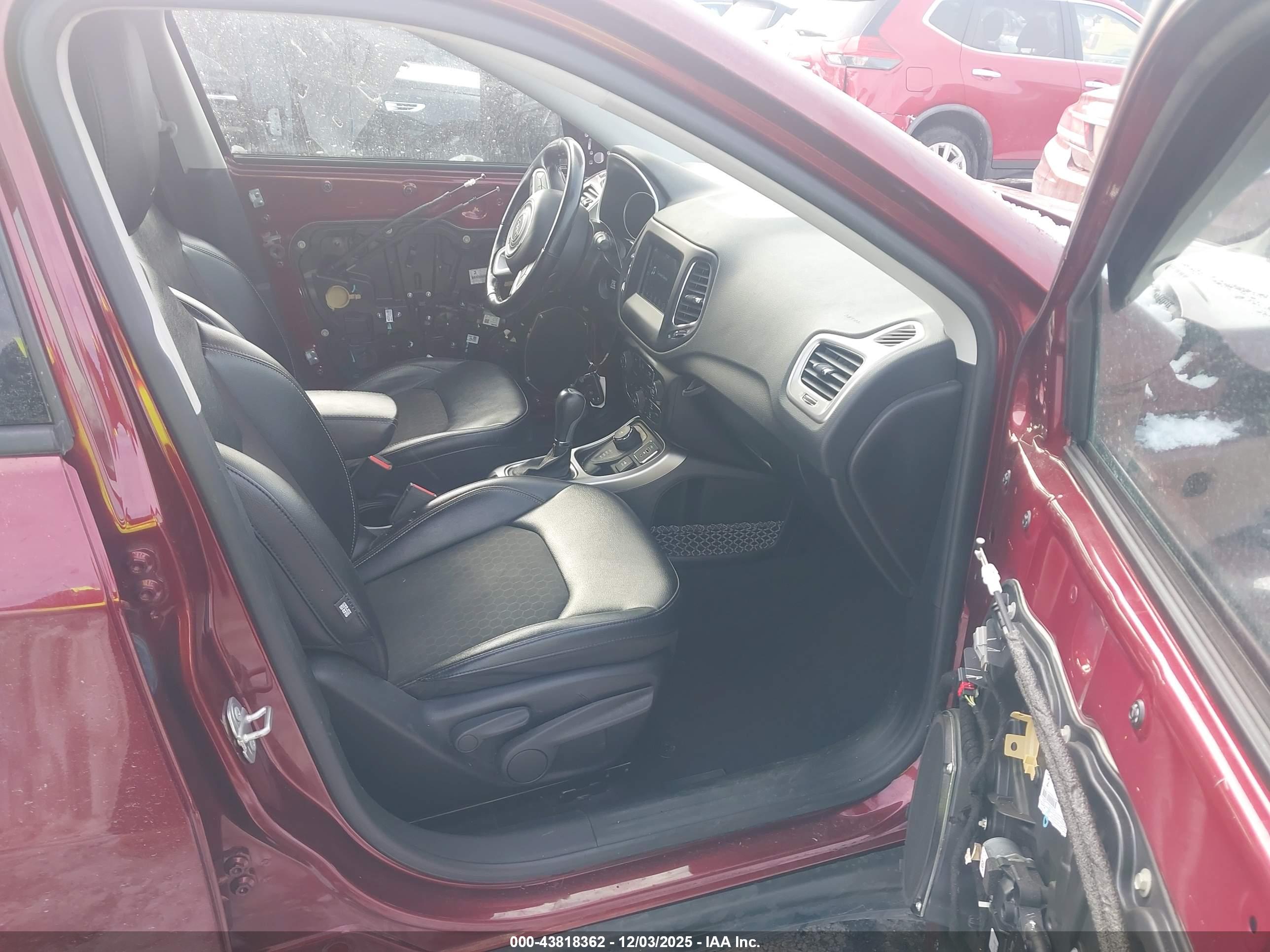 JEEP COMPASS image 5